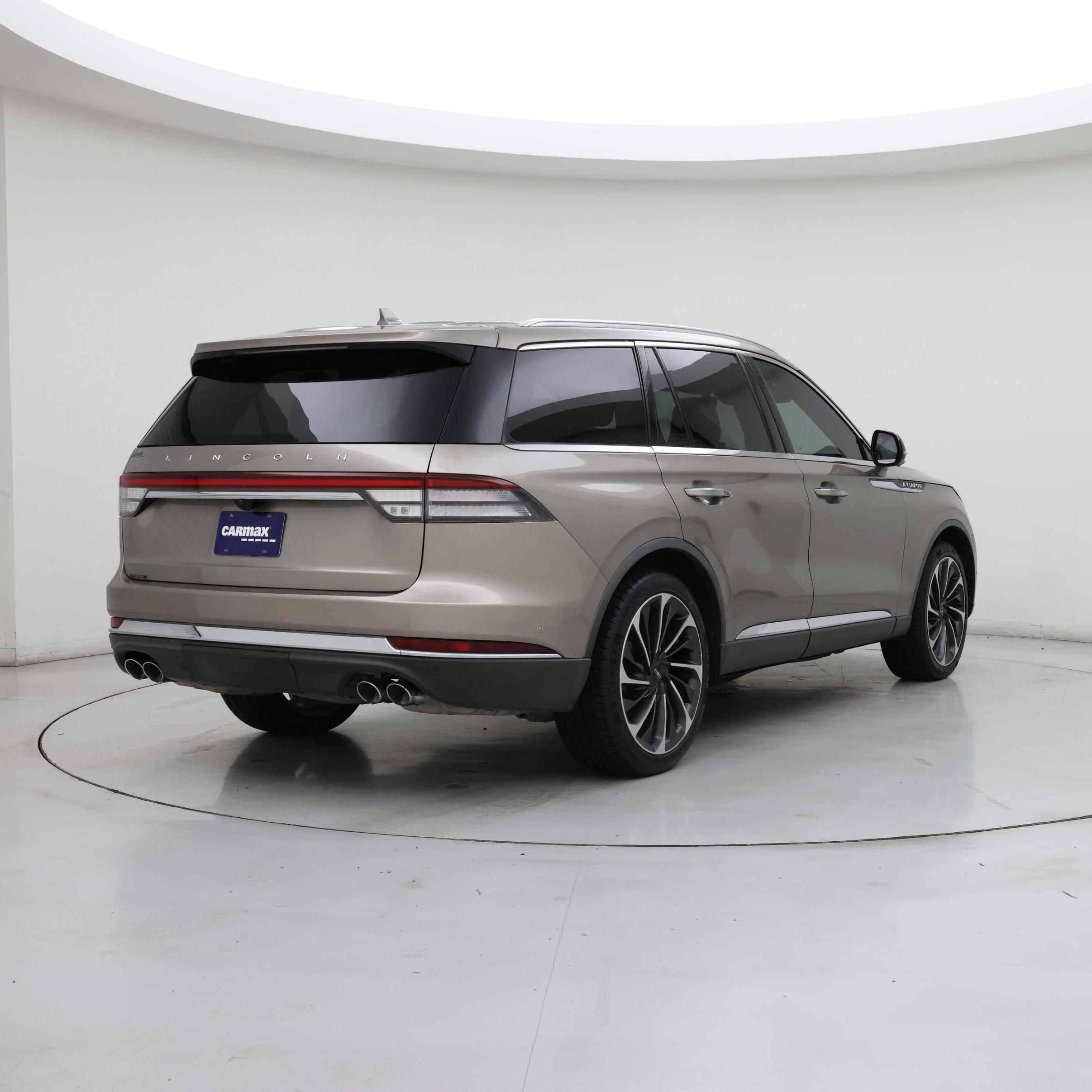 Thumbnail: 2020 Lincoln Aviator - 8