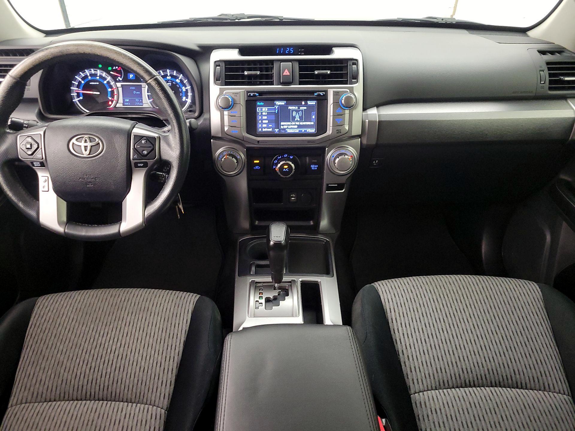 Thumbnail: 2015 Toyota 4Runner - 9