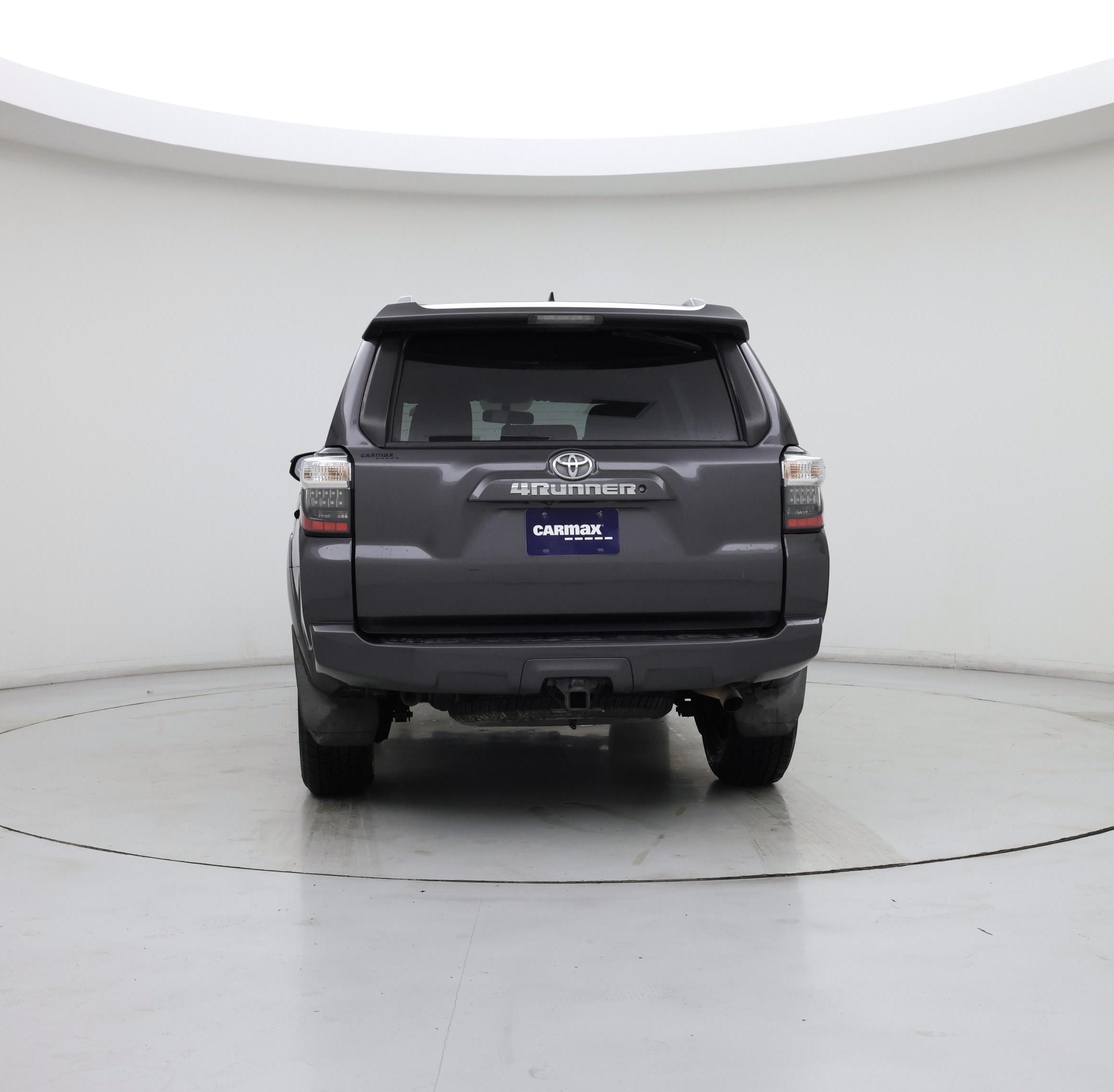 Thumbnail: 2015 Toyota 4Runner - 6
