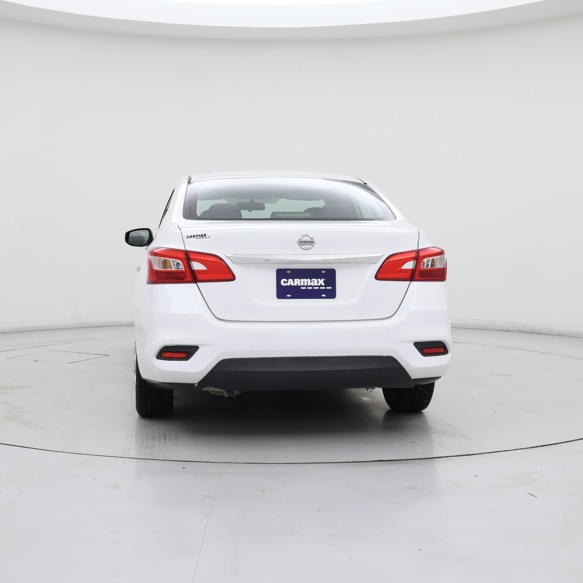 Thumbnail: 2017 Nissan Sentra - 6