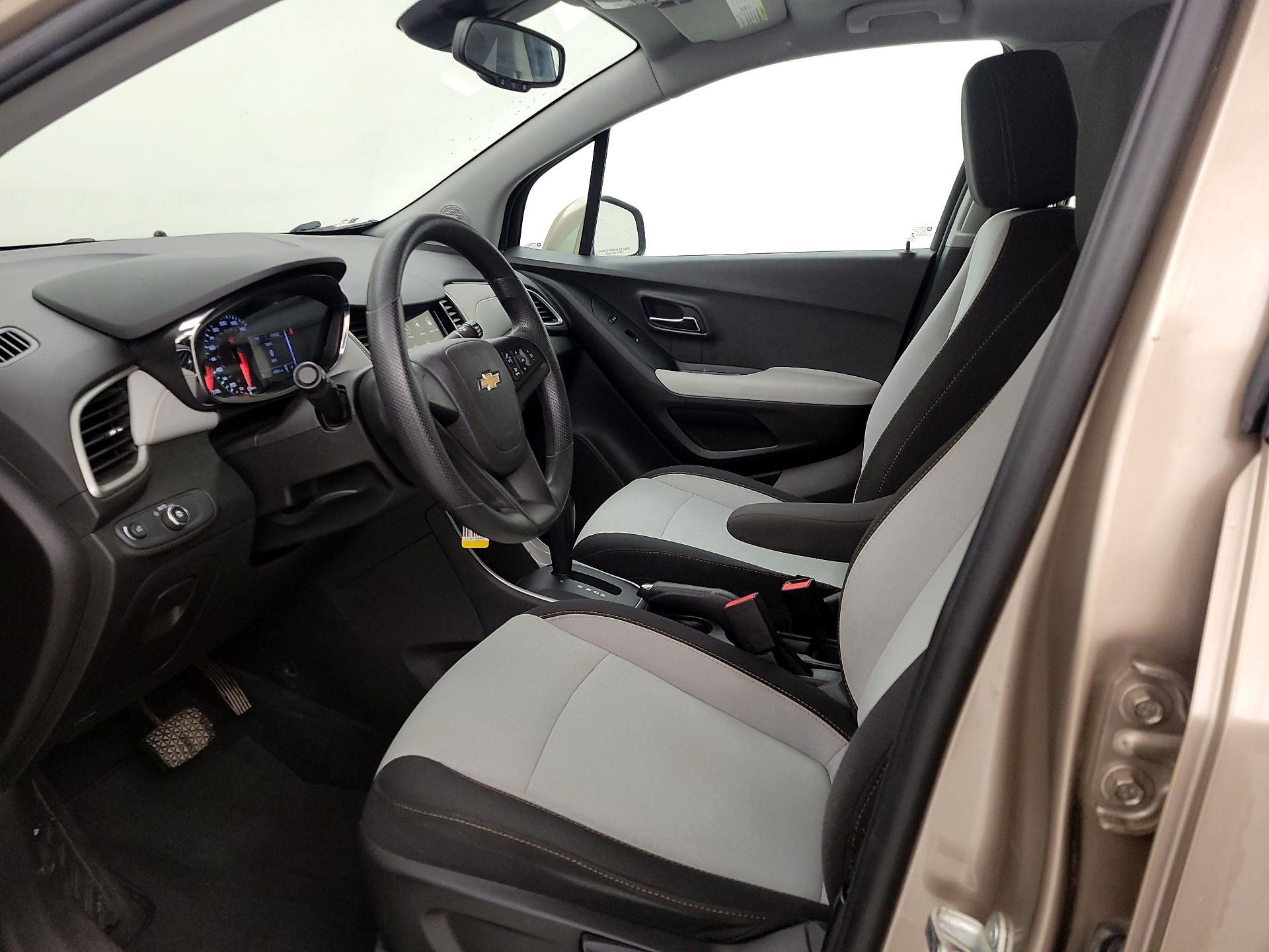 Thumbnail: 2019 Chevrolet Trax - 11