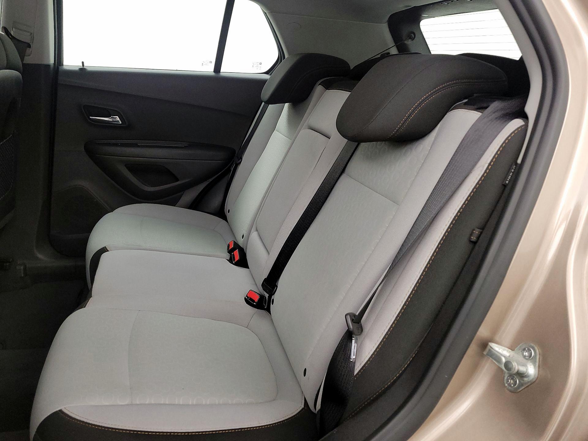 Thumbnail: 2019 Chevrolet Trax - 19