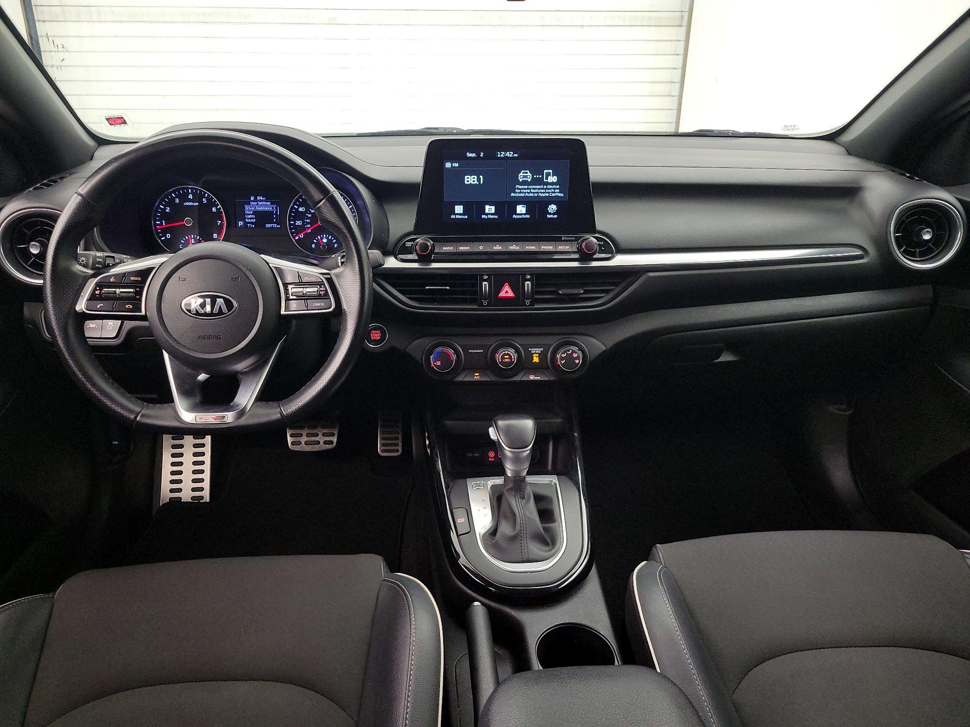 Thumbnail: 2021 Kia Forte - 9