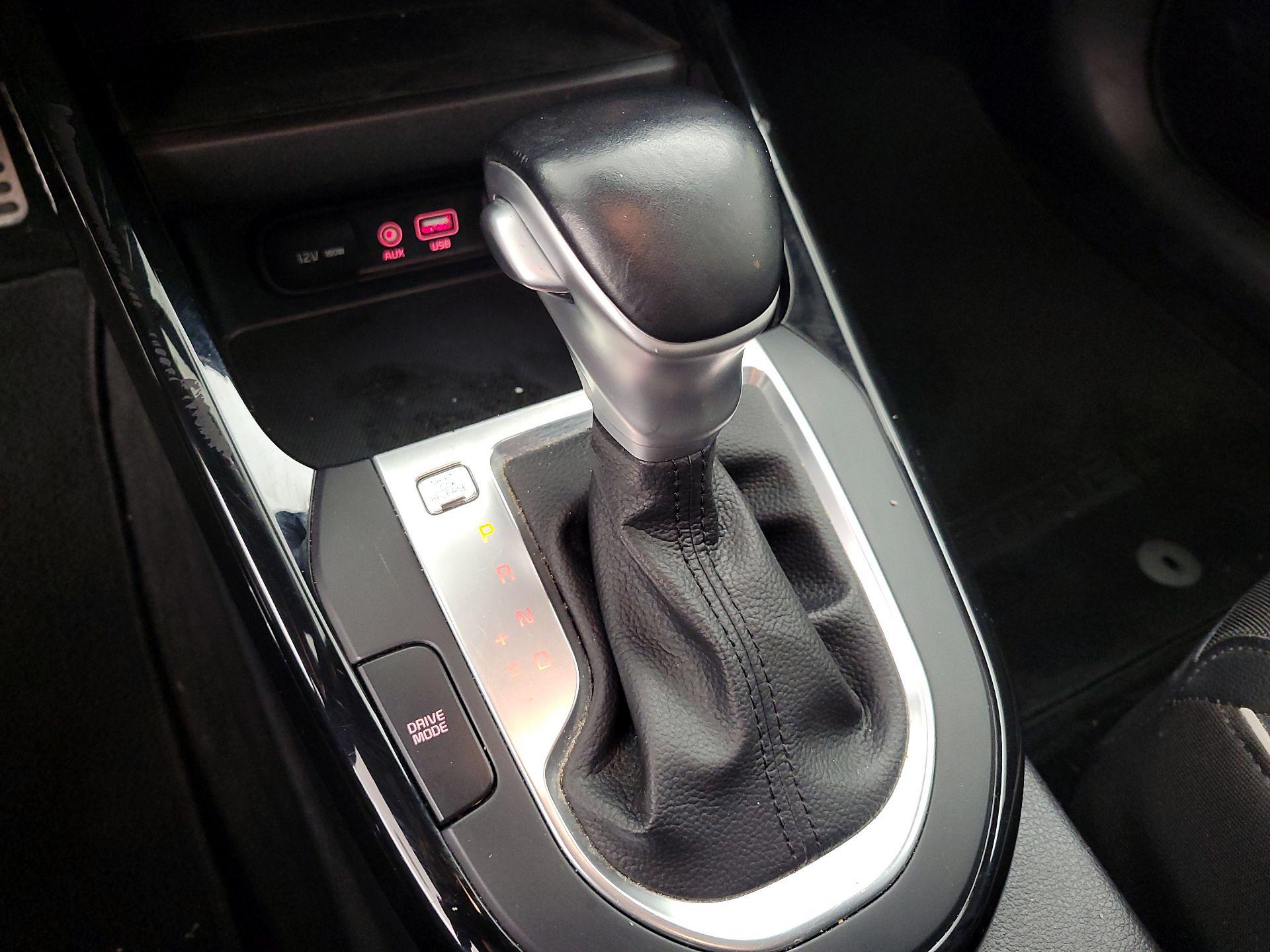 Thumbnail: 2021 Kia Forte - 17