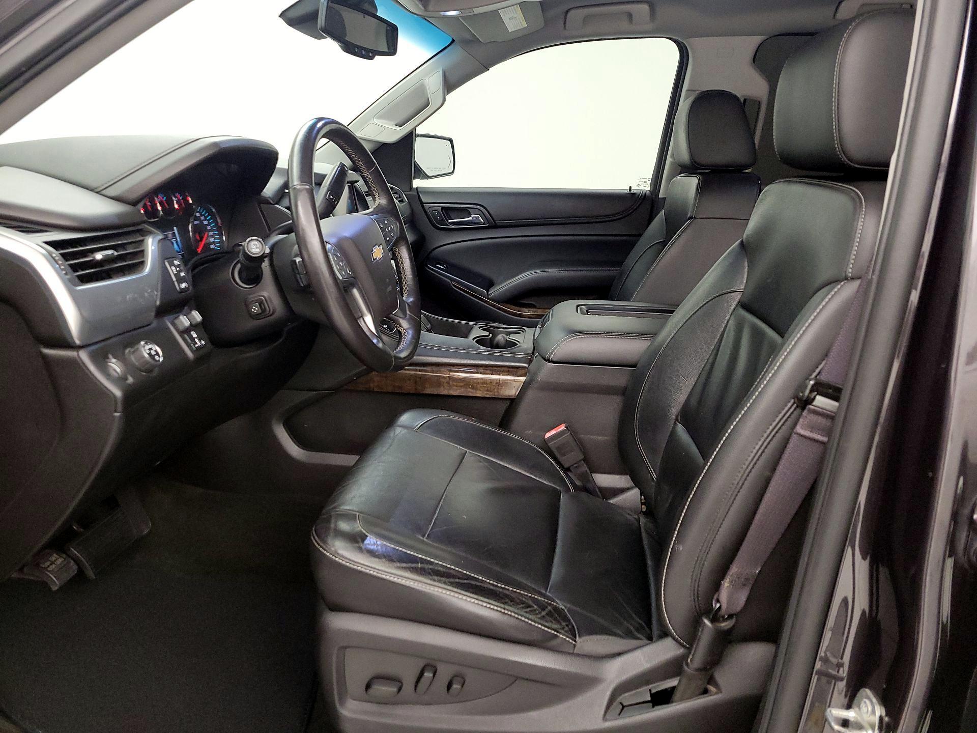 Thumbnail: 2017 Chevrolet Tahoe - 11