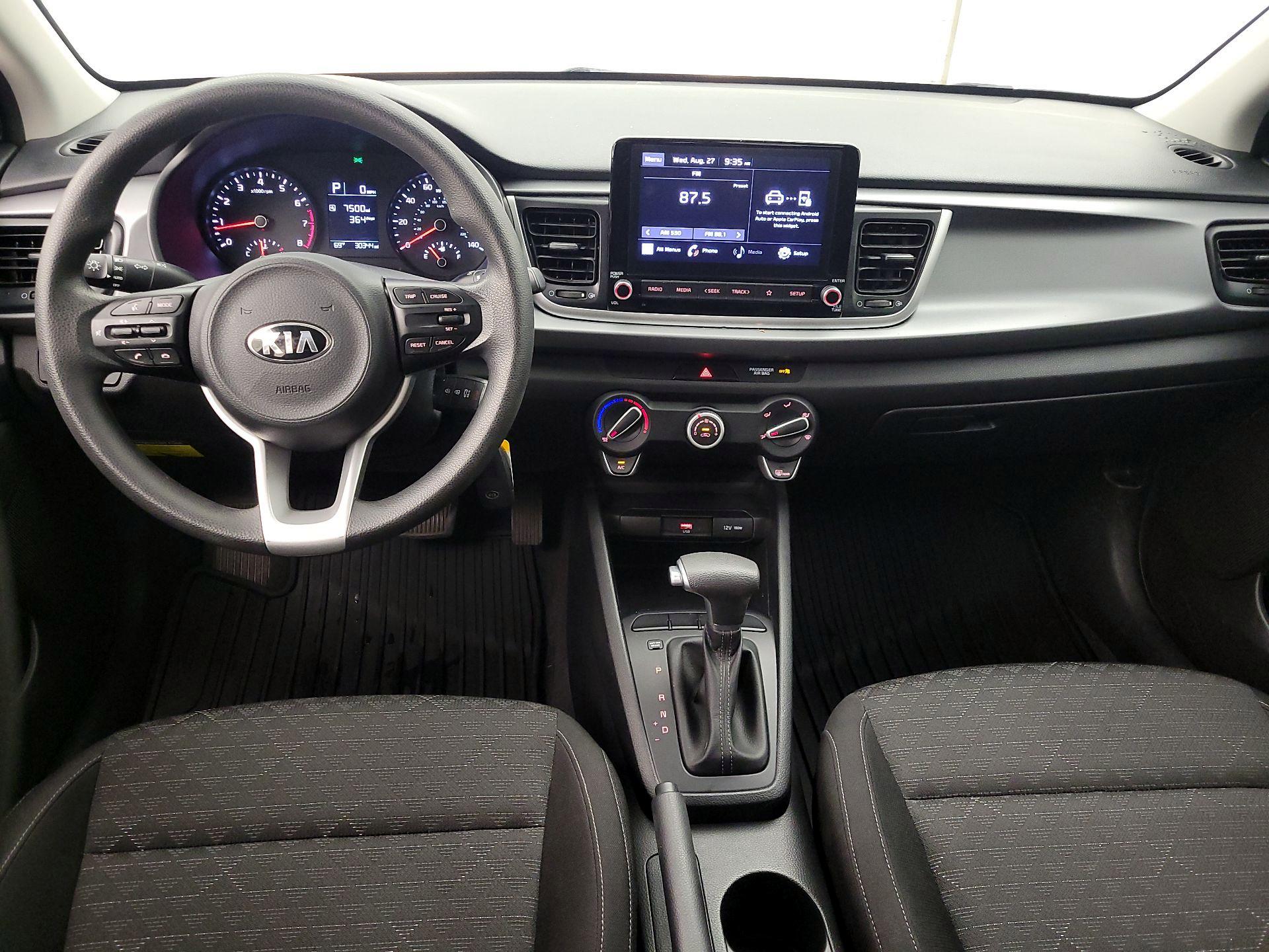 Thumbnail: 2021 Kia Rio - 9