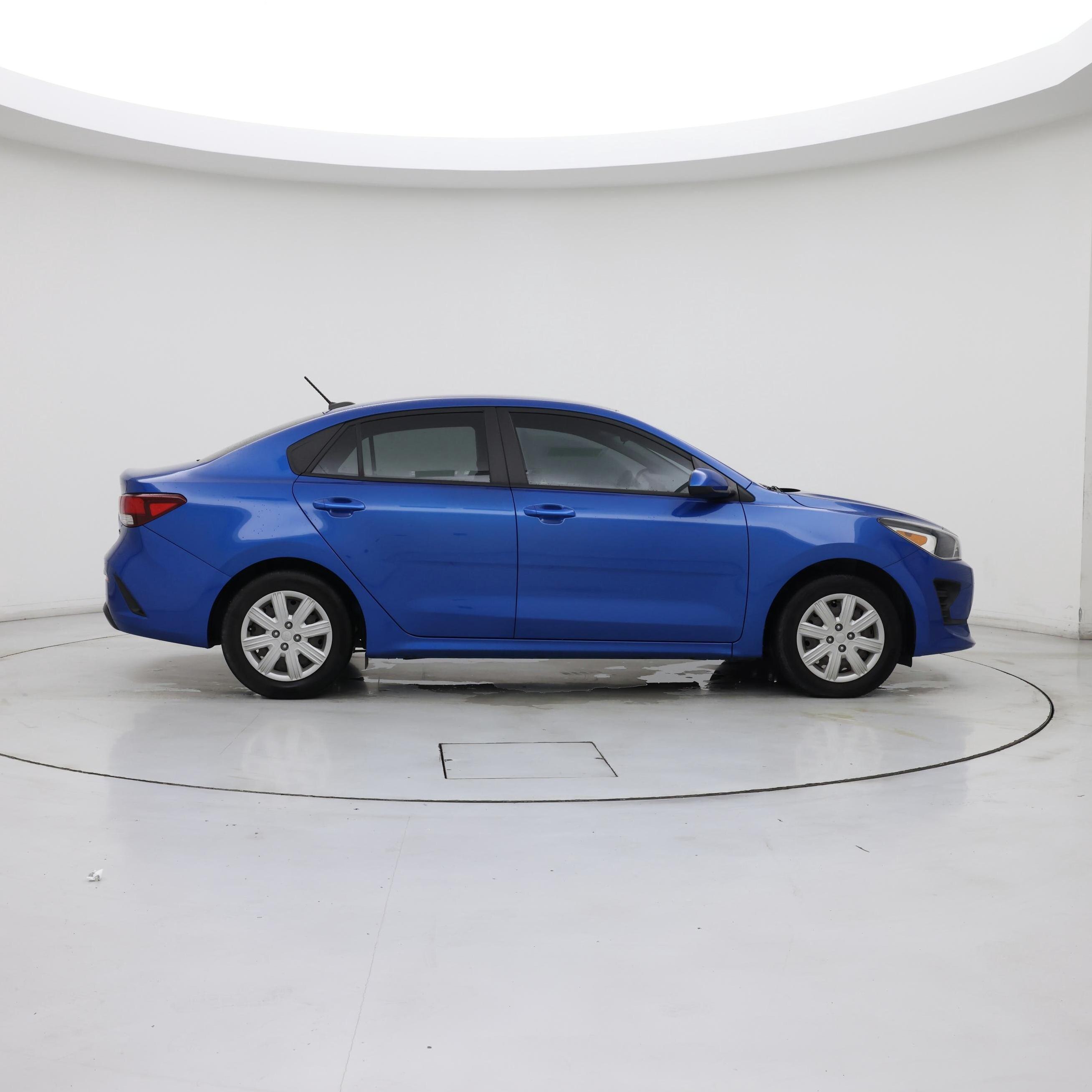 Thumbnail: 2021 Kia Rio - 7
