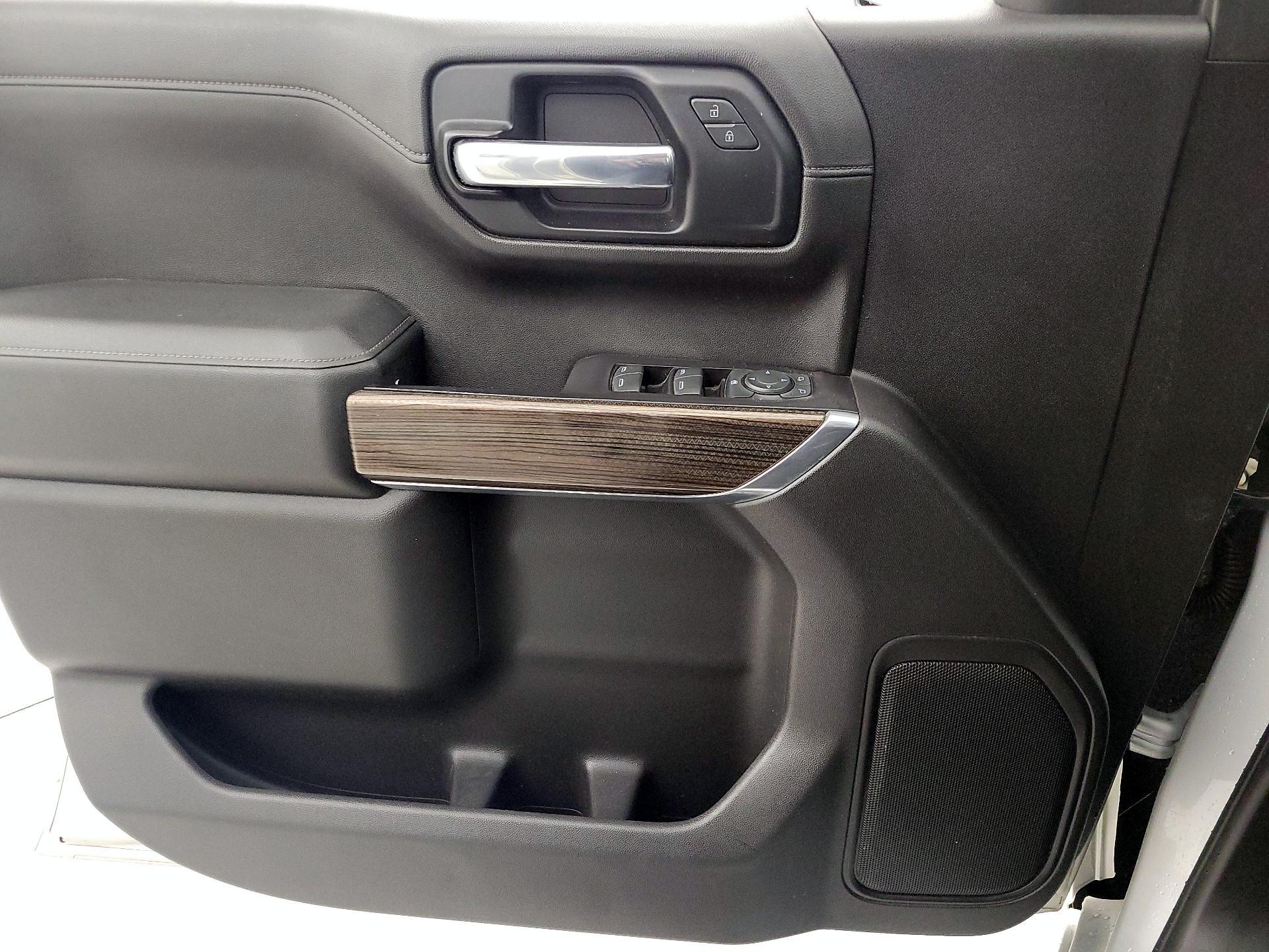 Thumbnail: 2019 Chevrolet Silverado 1500 - 12