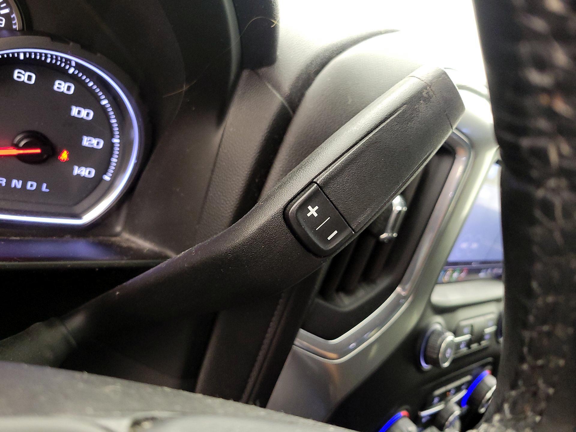 Thumbnail: 2019 Chevrolet Silverado 1500 - 17