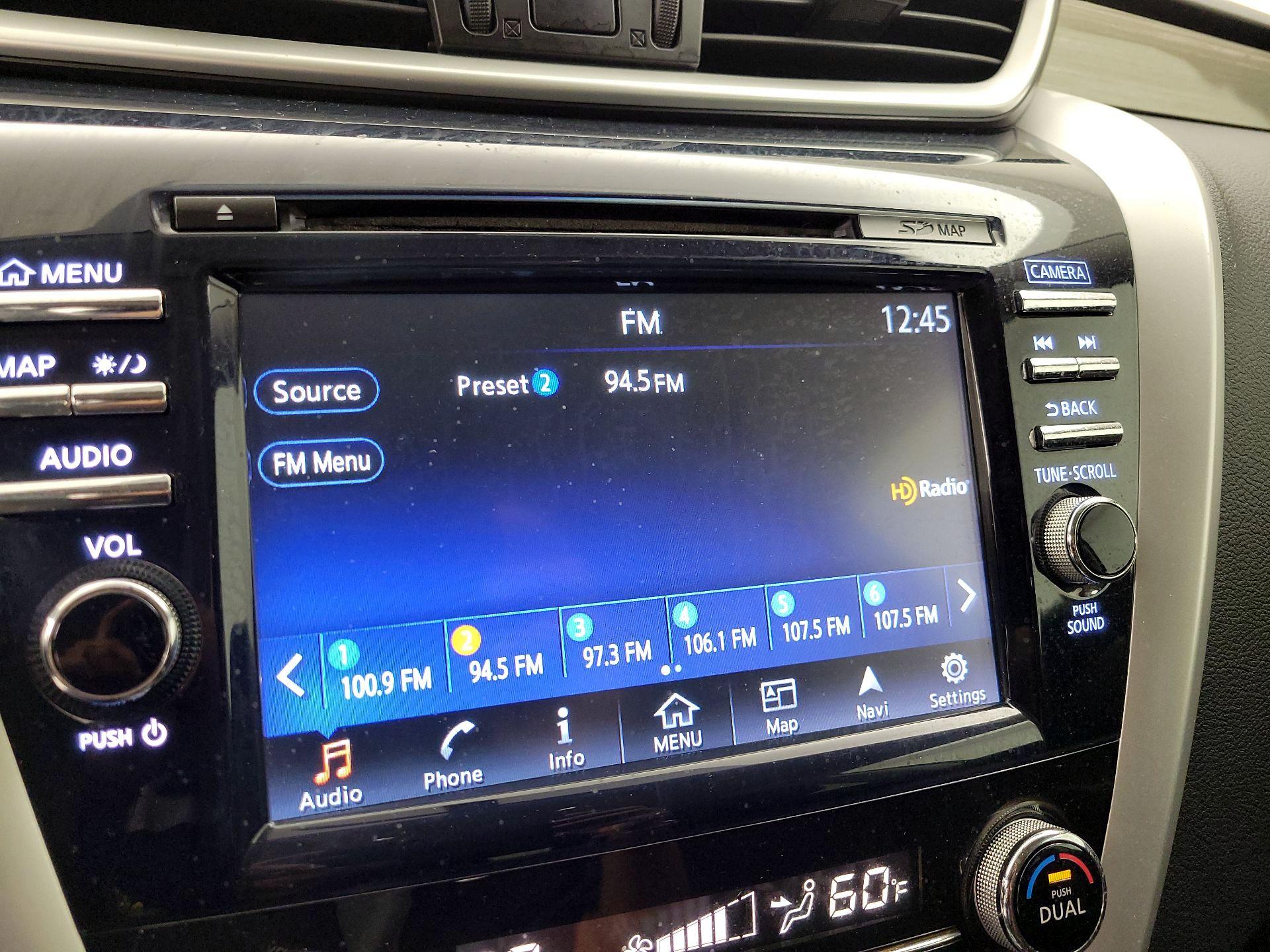 Thumbnail: 2016 Nissan Murano - 16
