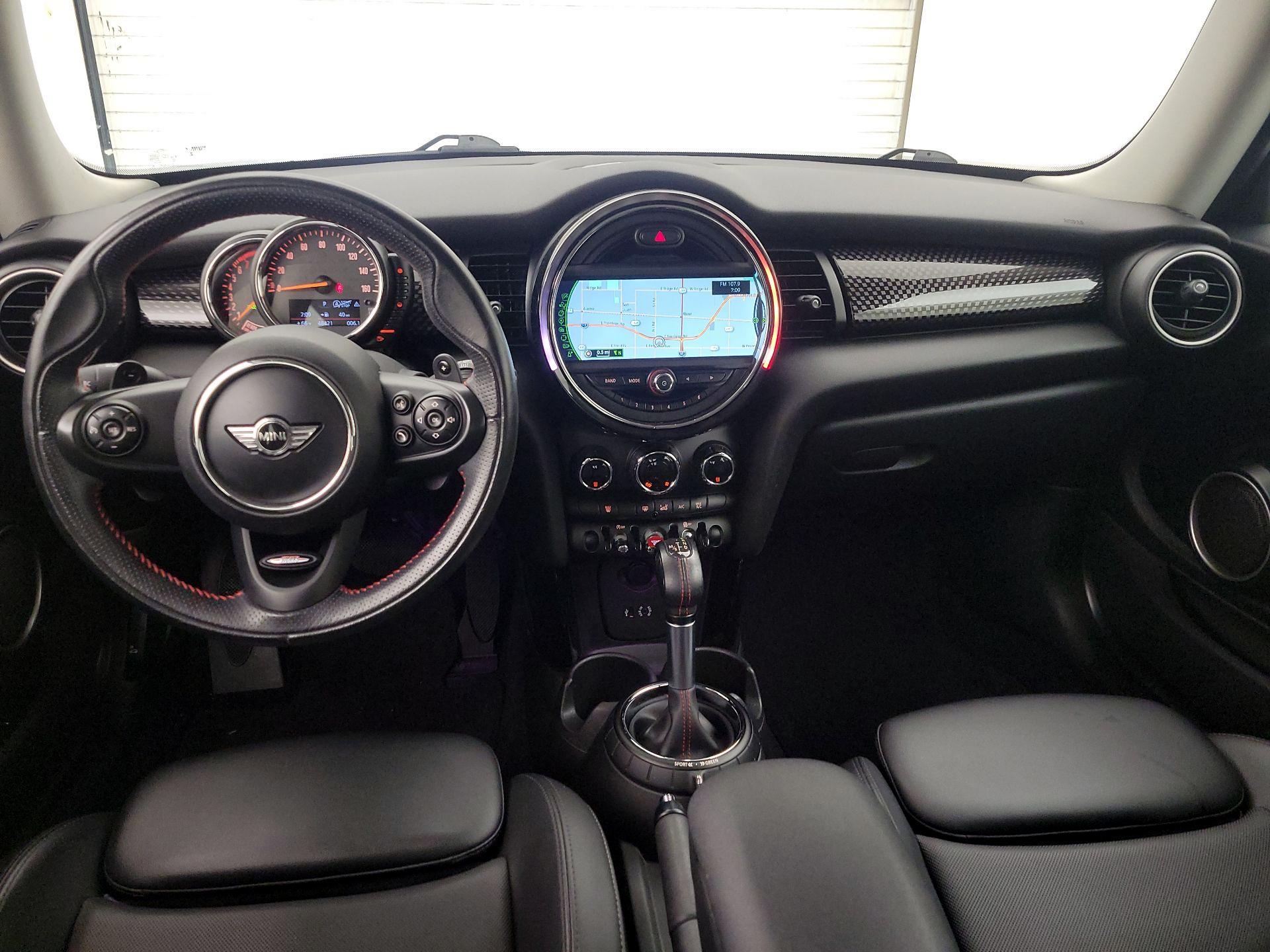 Thumbnail: 2015 MINI Cooper Hardtop - 9