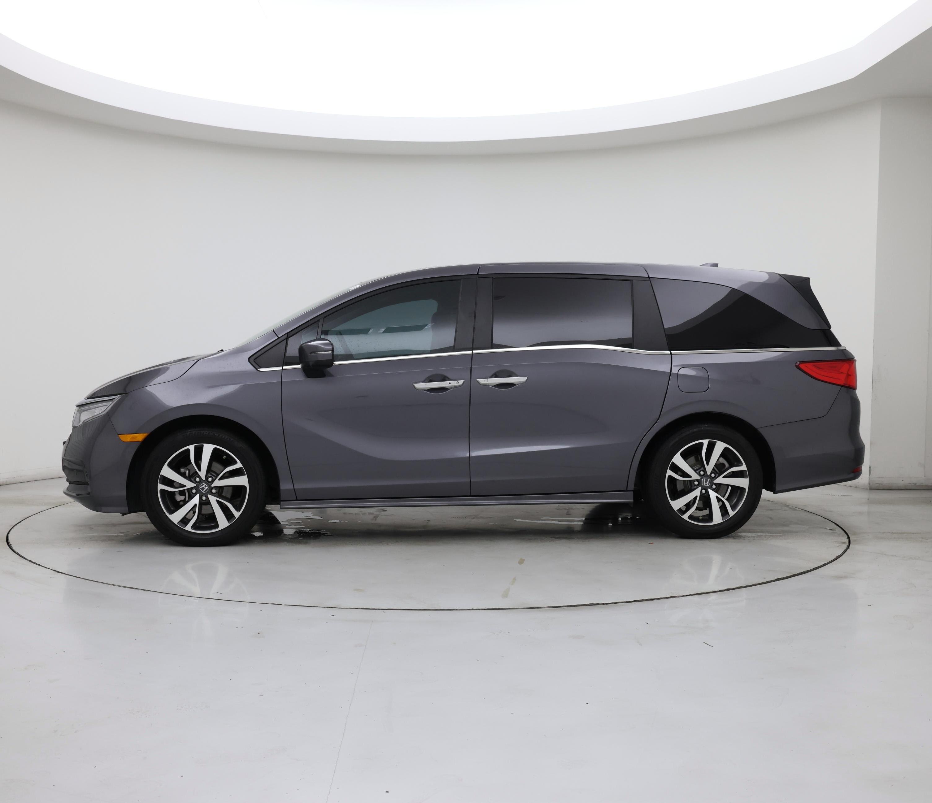 Thumbnail: 2024 Honda Odyssey - 3