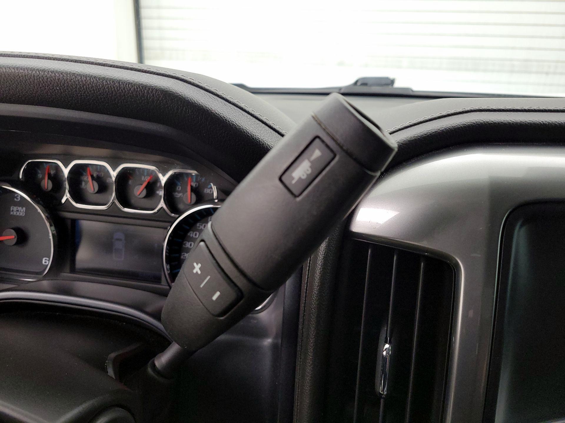 Thumbnail: 2017 Chevrolet Silverado 1500 - 18
