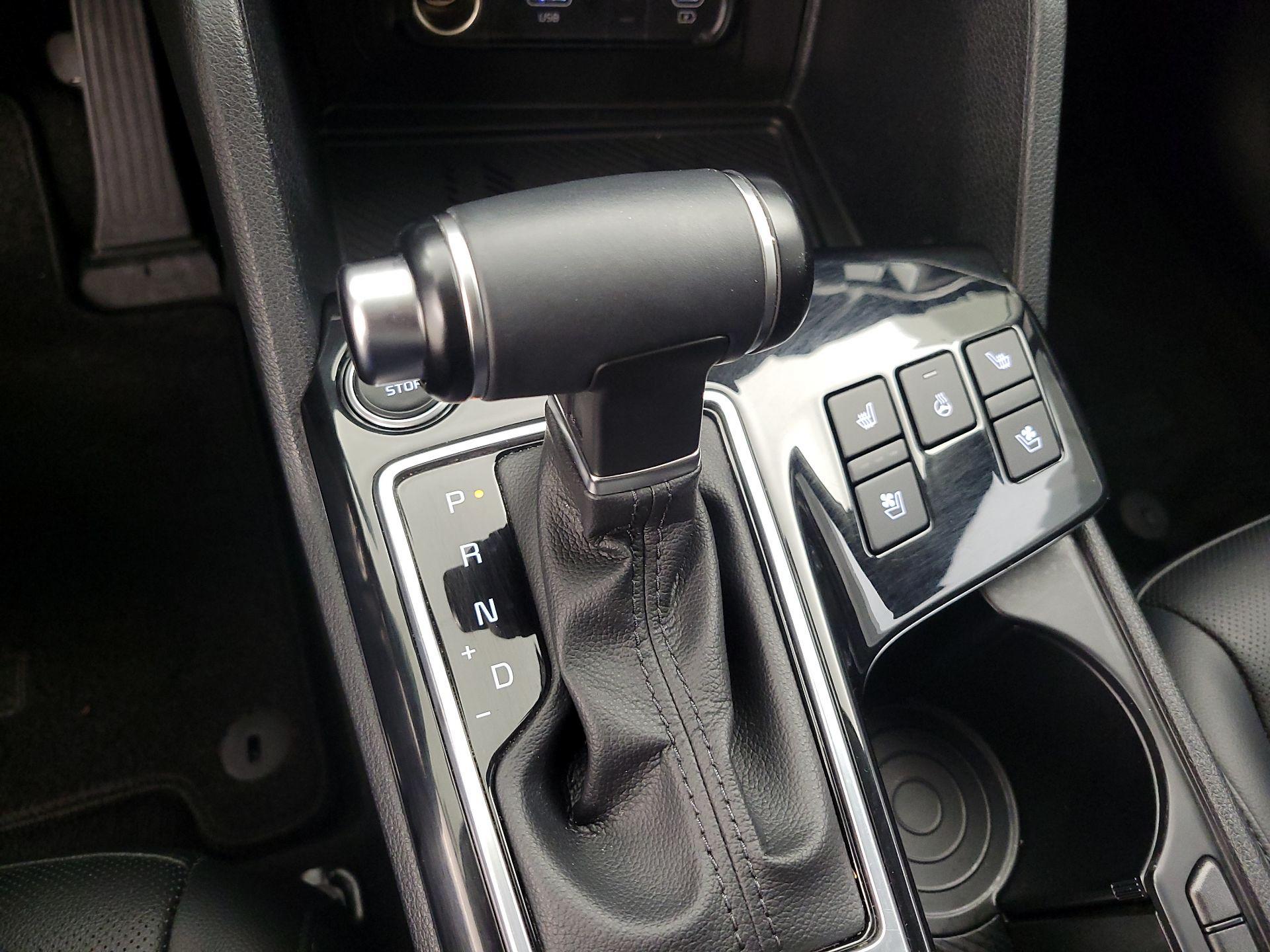 Thumbnail: 2023 Kia Sportage - 18