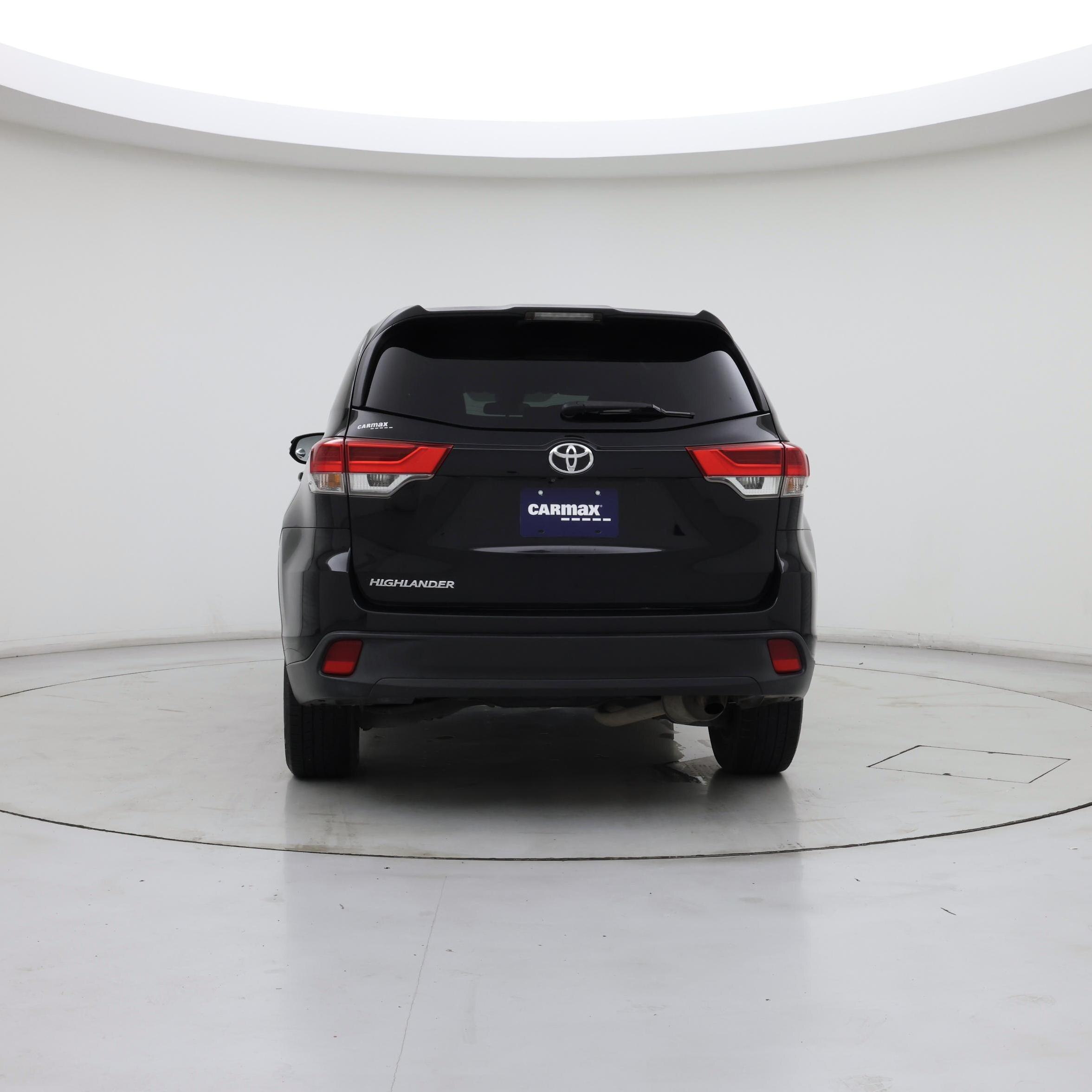 Thumbnail: 2017 Toyota Highlander - 6