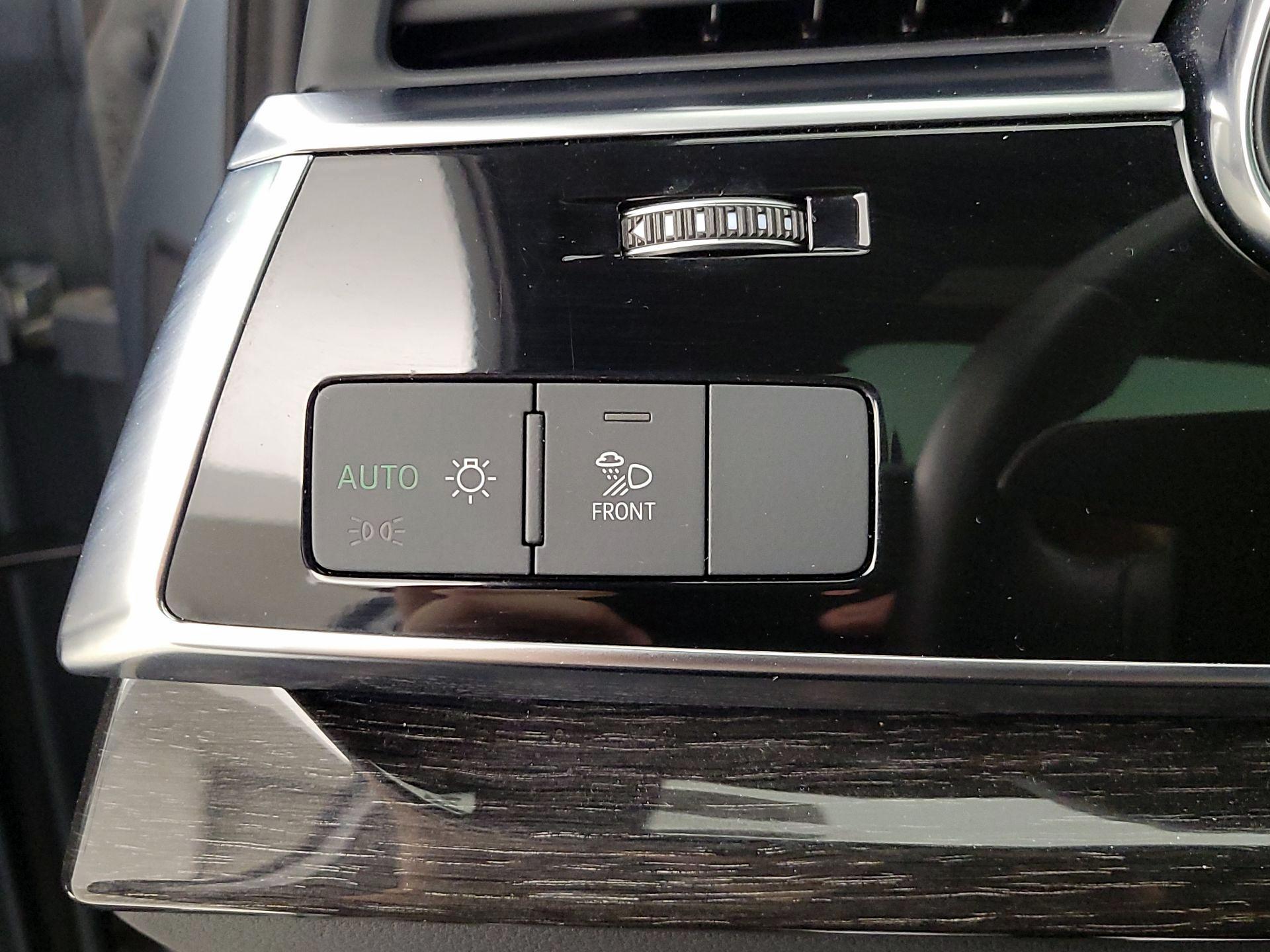 Thumbnail: 2023 Audi Q7 - 13