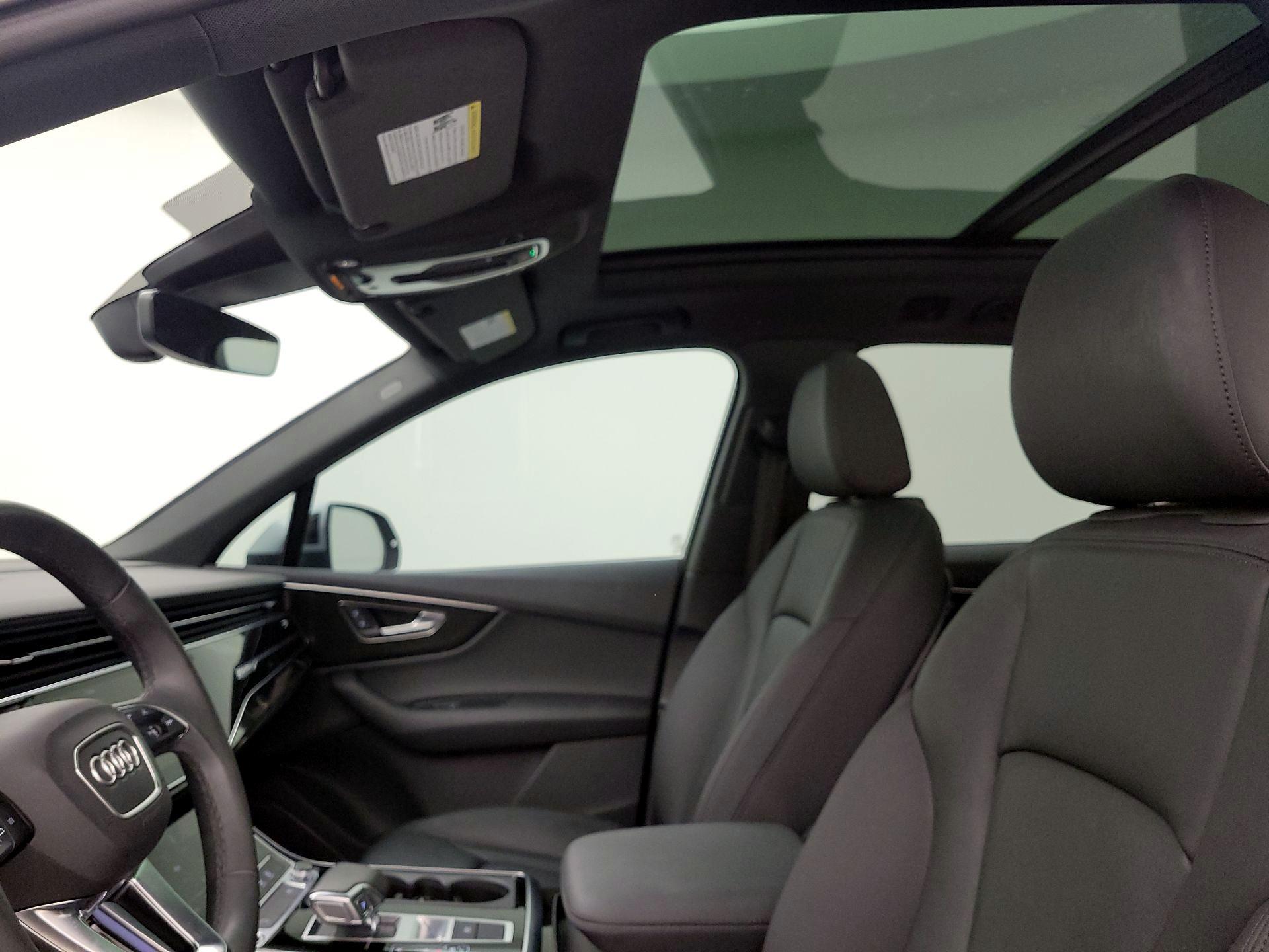 Thumbnail: 2023 Audi Q7 - 20