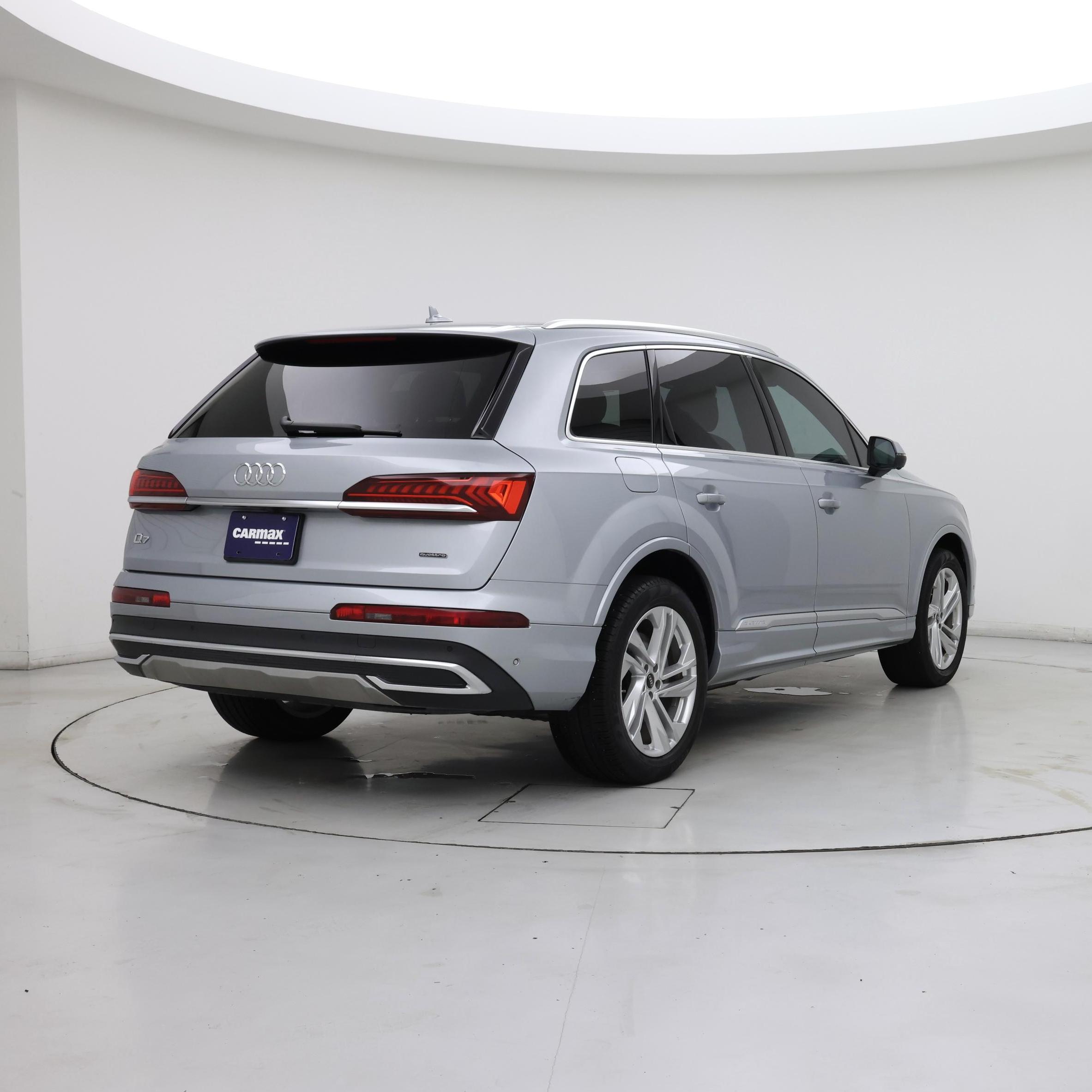 Thumbnail: 2023 Audi Q7 - 8