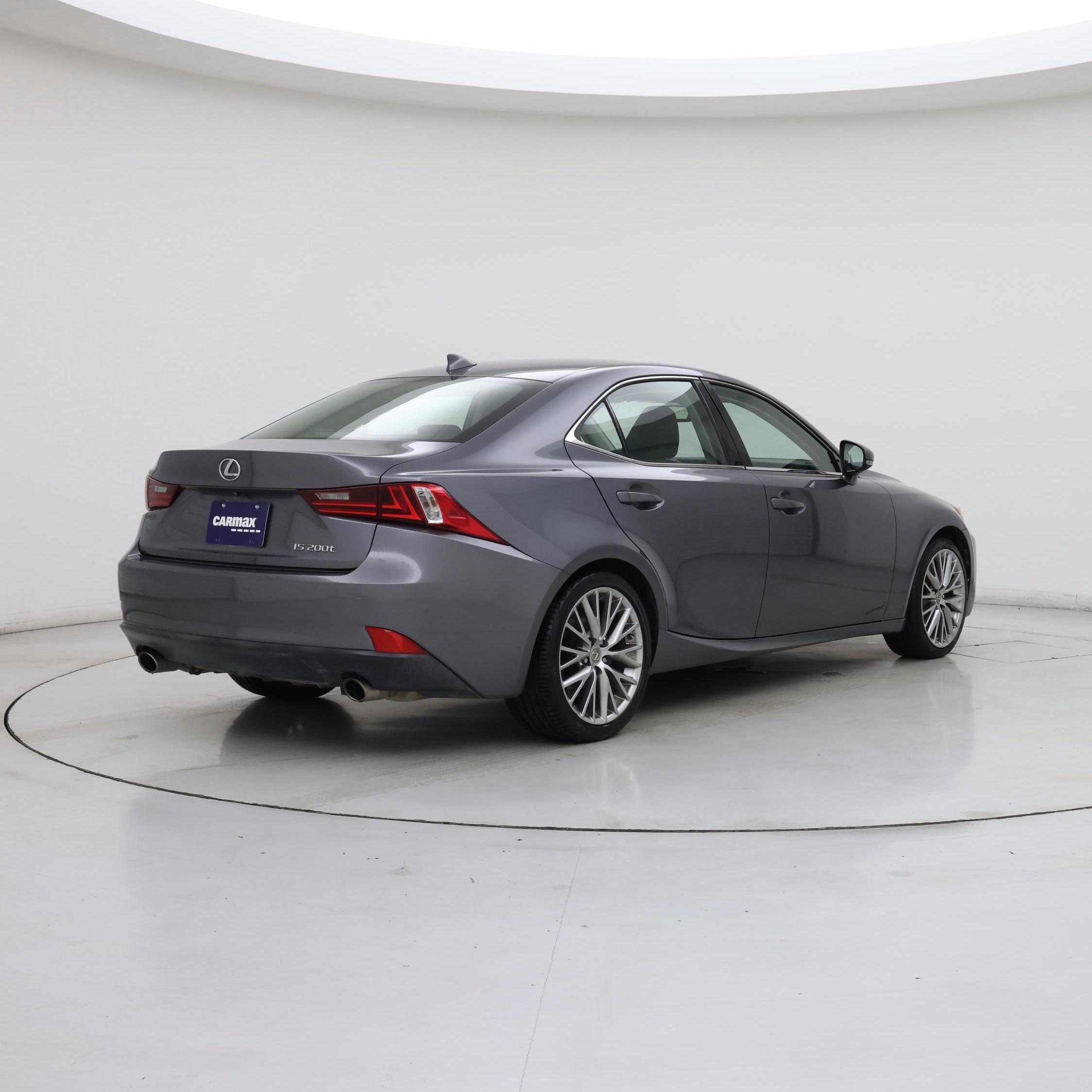 Thumbnail: 2016 Lexus IS - 8
