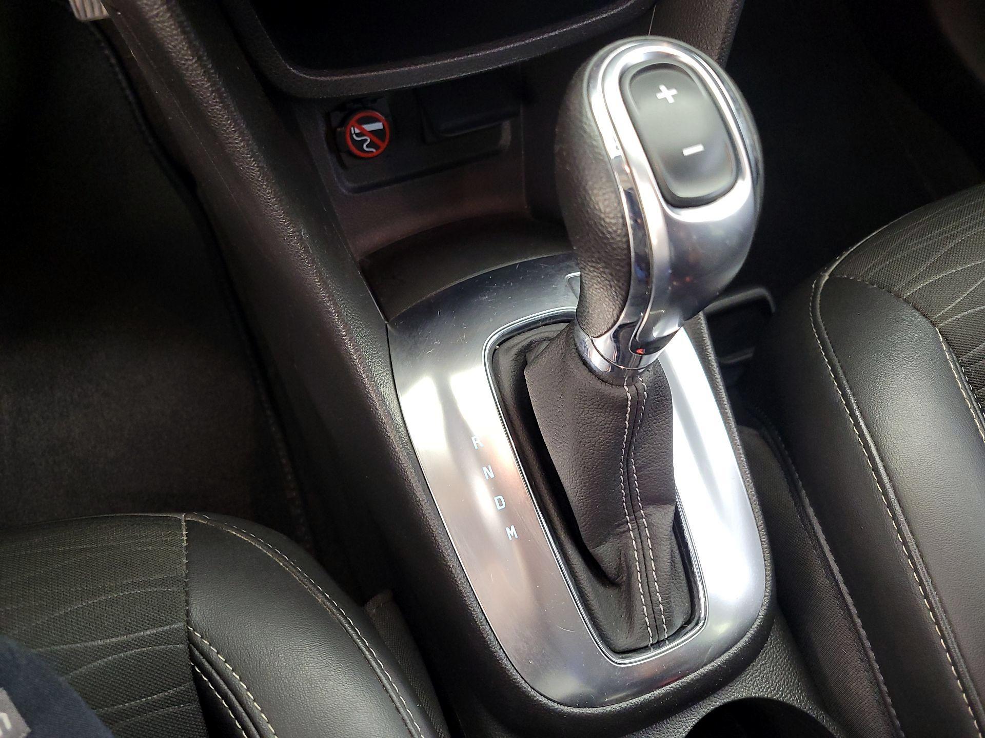 Thumbnail: 2016 Buick Encore - 17