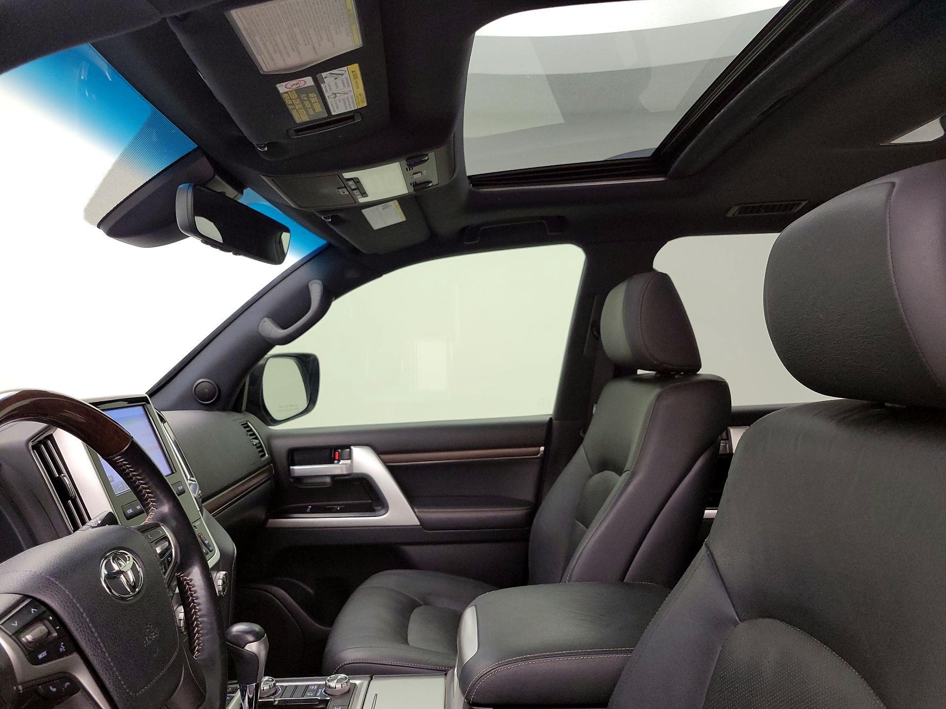 Thumbnail: 2020 Toyota Land Cruiser - 20