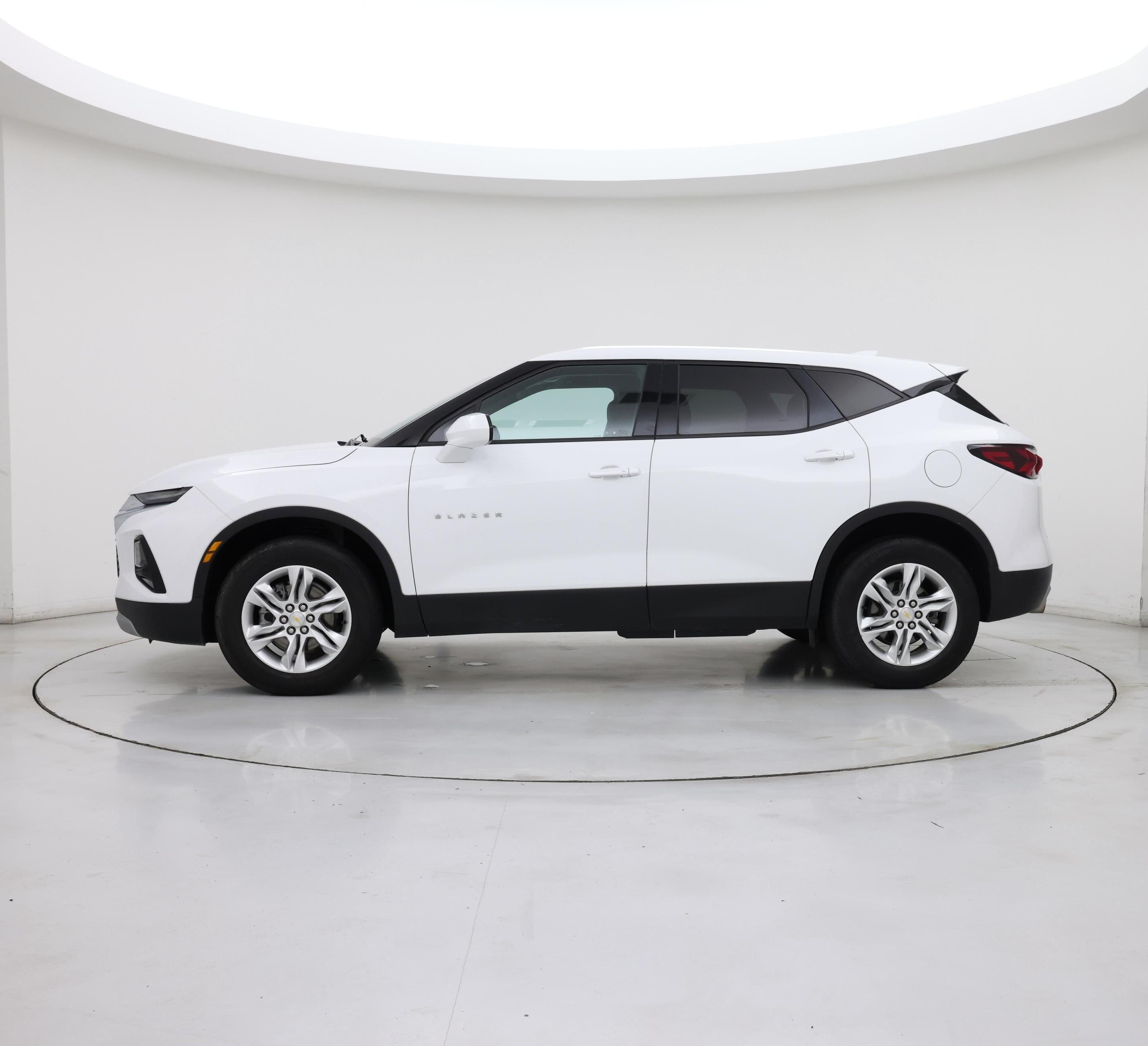 Thumbnail: 2021 Chevrolet Blazer - 3