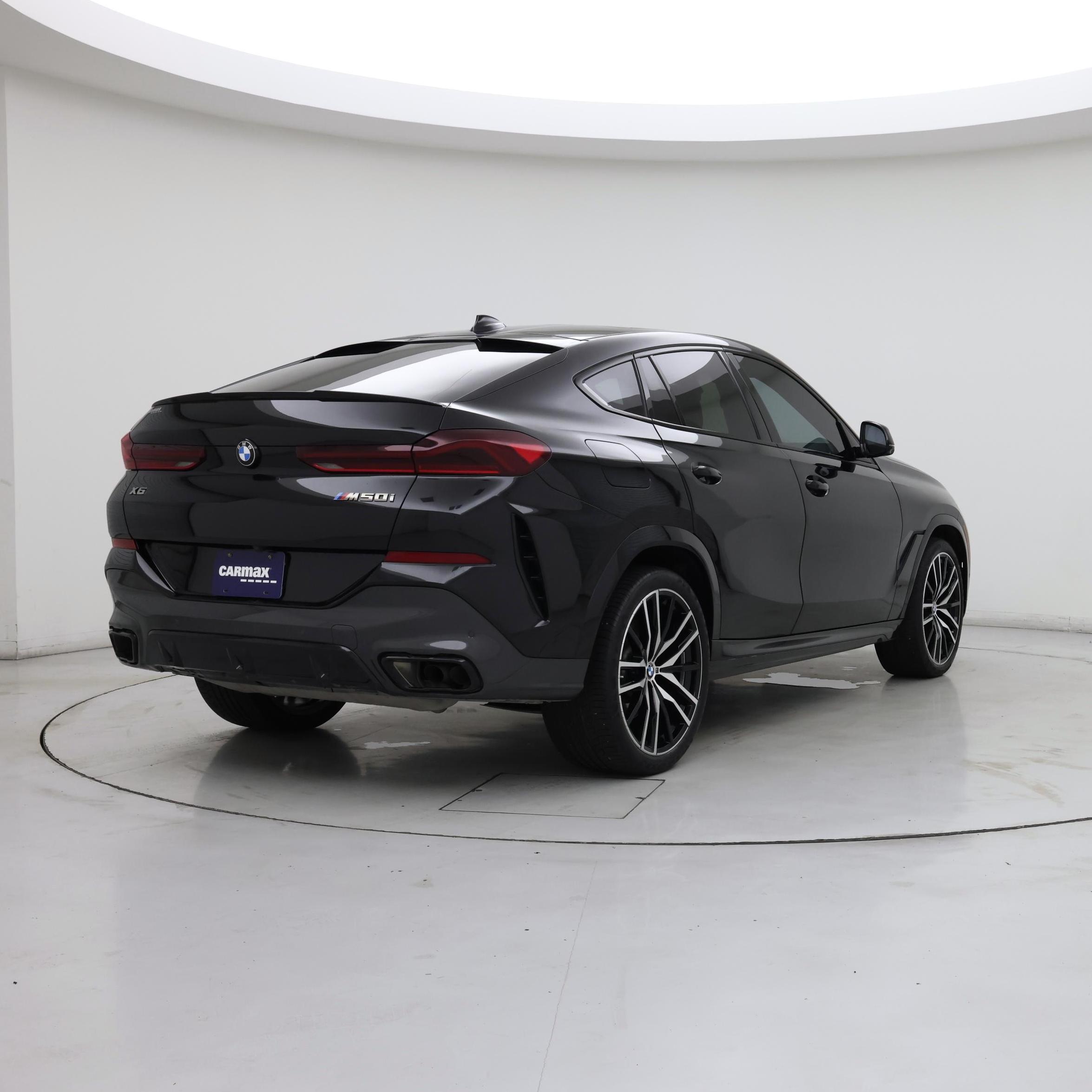 Thumbnail: 2023 BMW X6 - 8