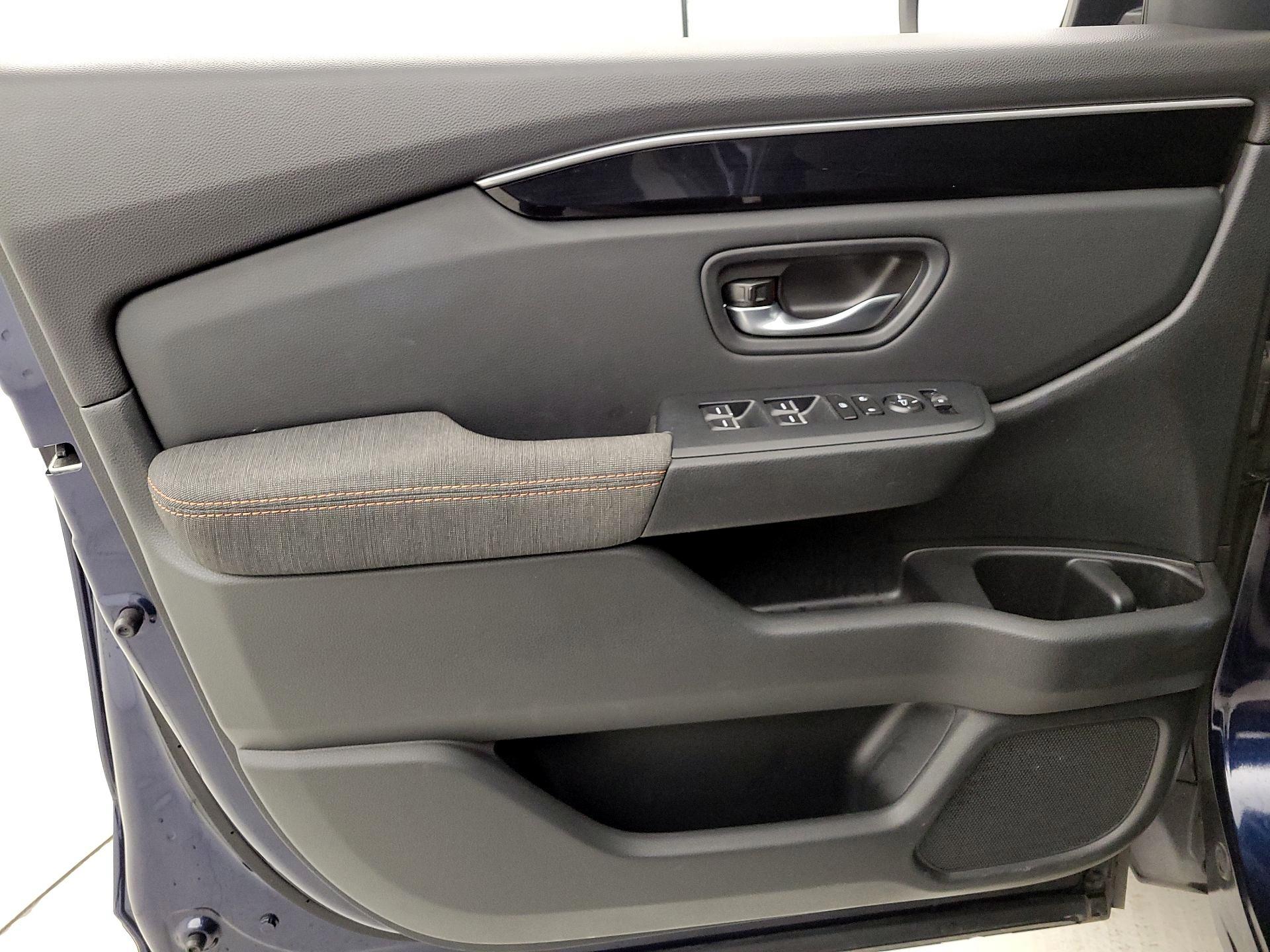 Thumbnail: 2025 Honda Pilot - 12