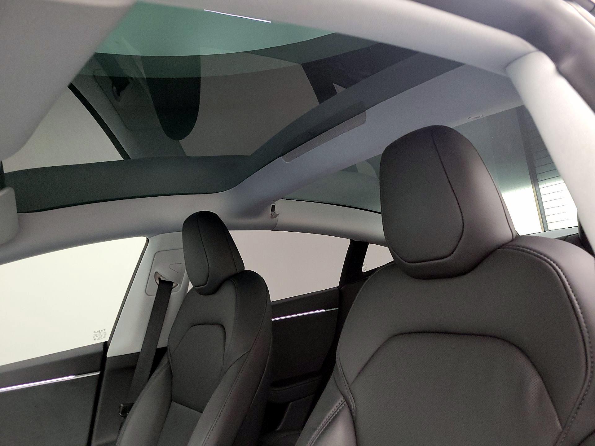 Thumbnail: 2024 Tesla Model 3 - 19