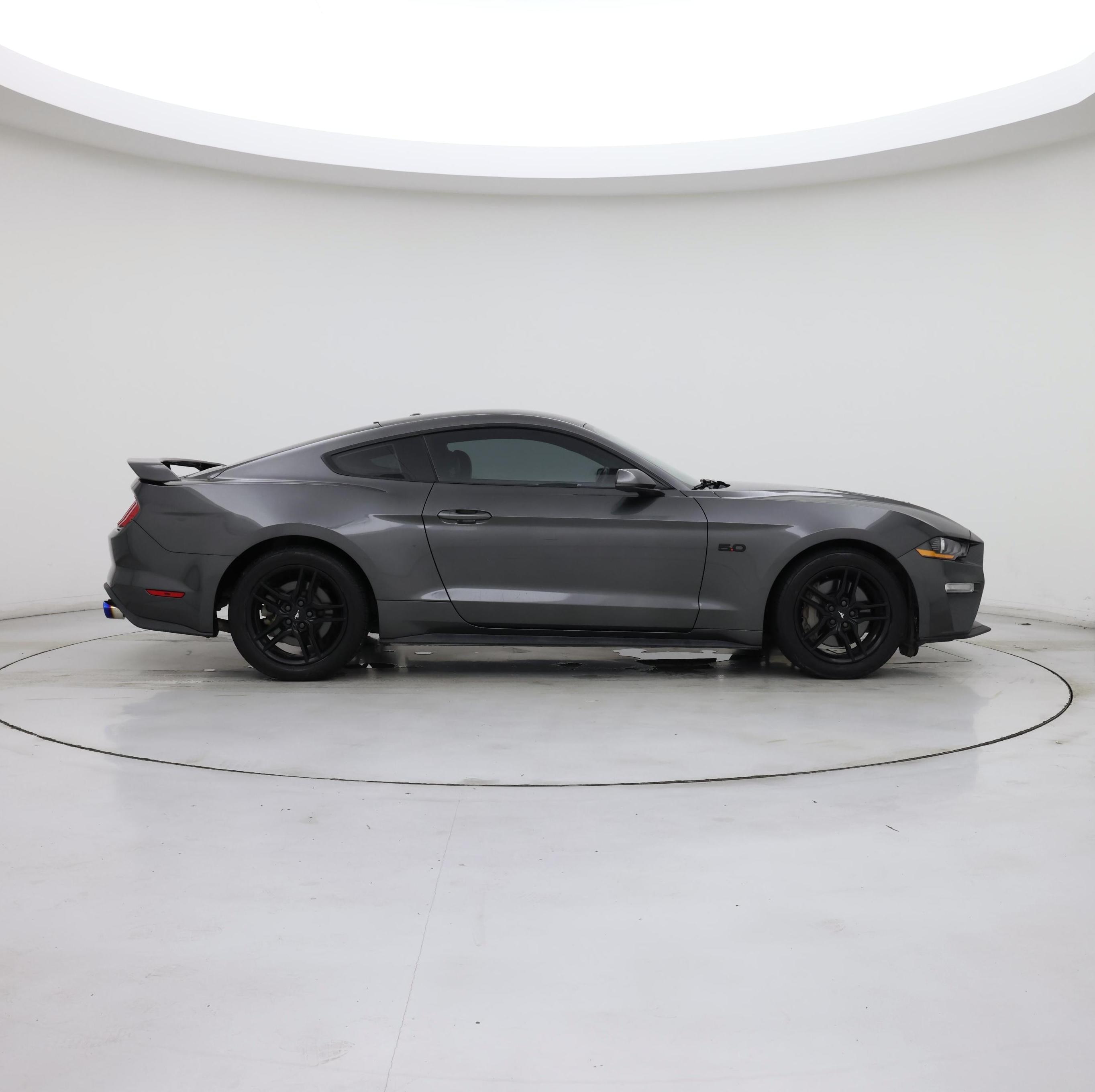 Thumbnail: 2019 Ford Mustang - 7
