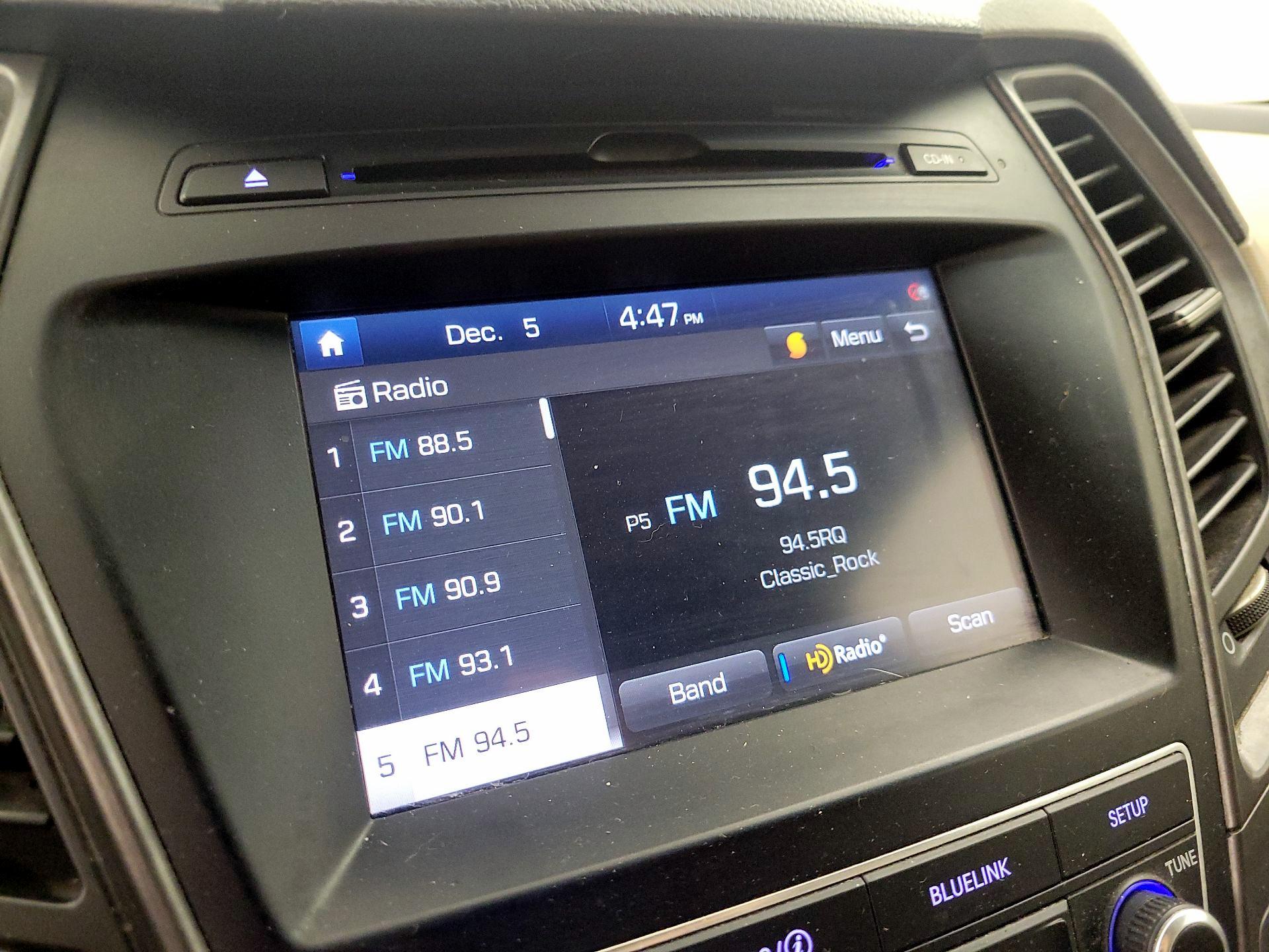 Thumbnail: 2017 Hyundai Santa Fe - 15