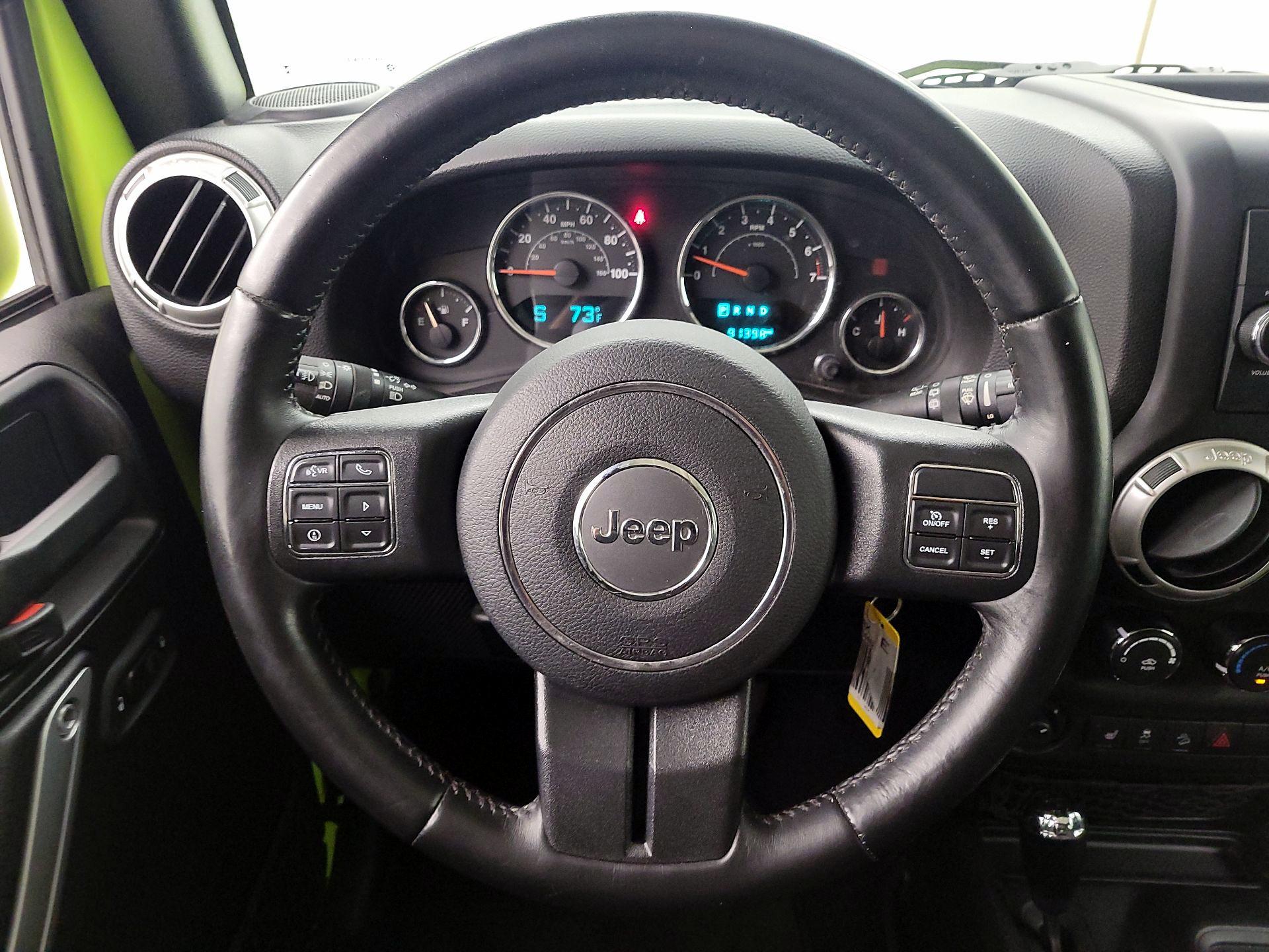 Thumbnail: 2017 Jeep Wrangler - 10