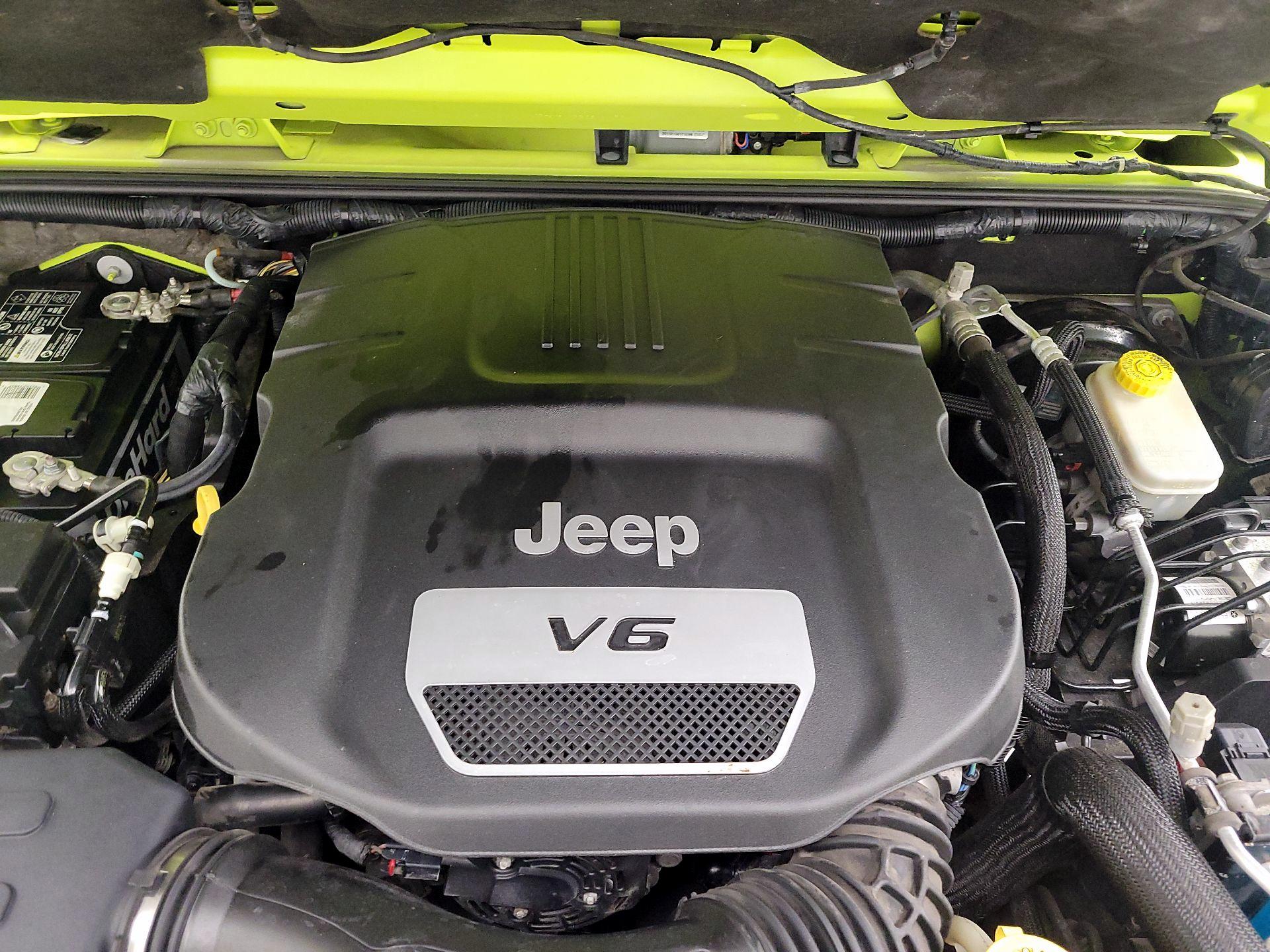 Thumbnail: 2017 Jeep Wrangler - 19