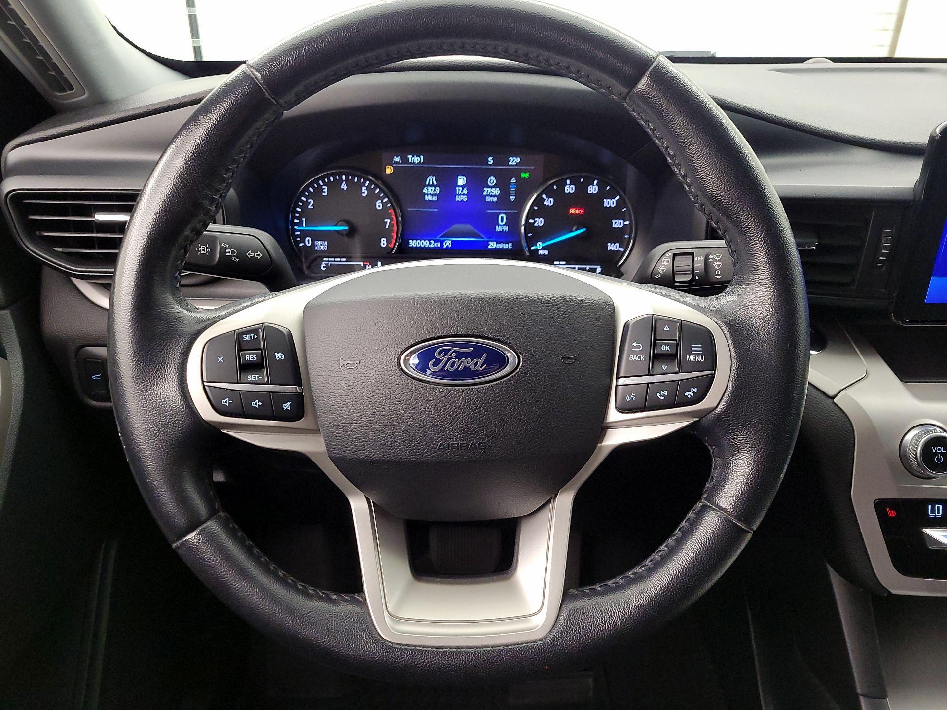 Thumbnail: 2021 Ford Explorer - 10