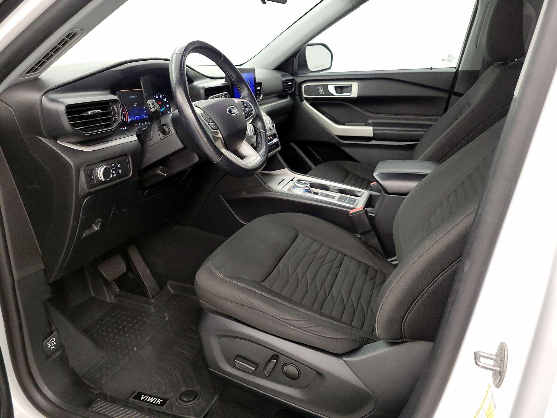 Thumbnail: 2021 Ford Explorer - 11