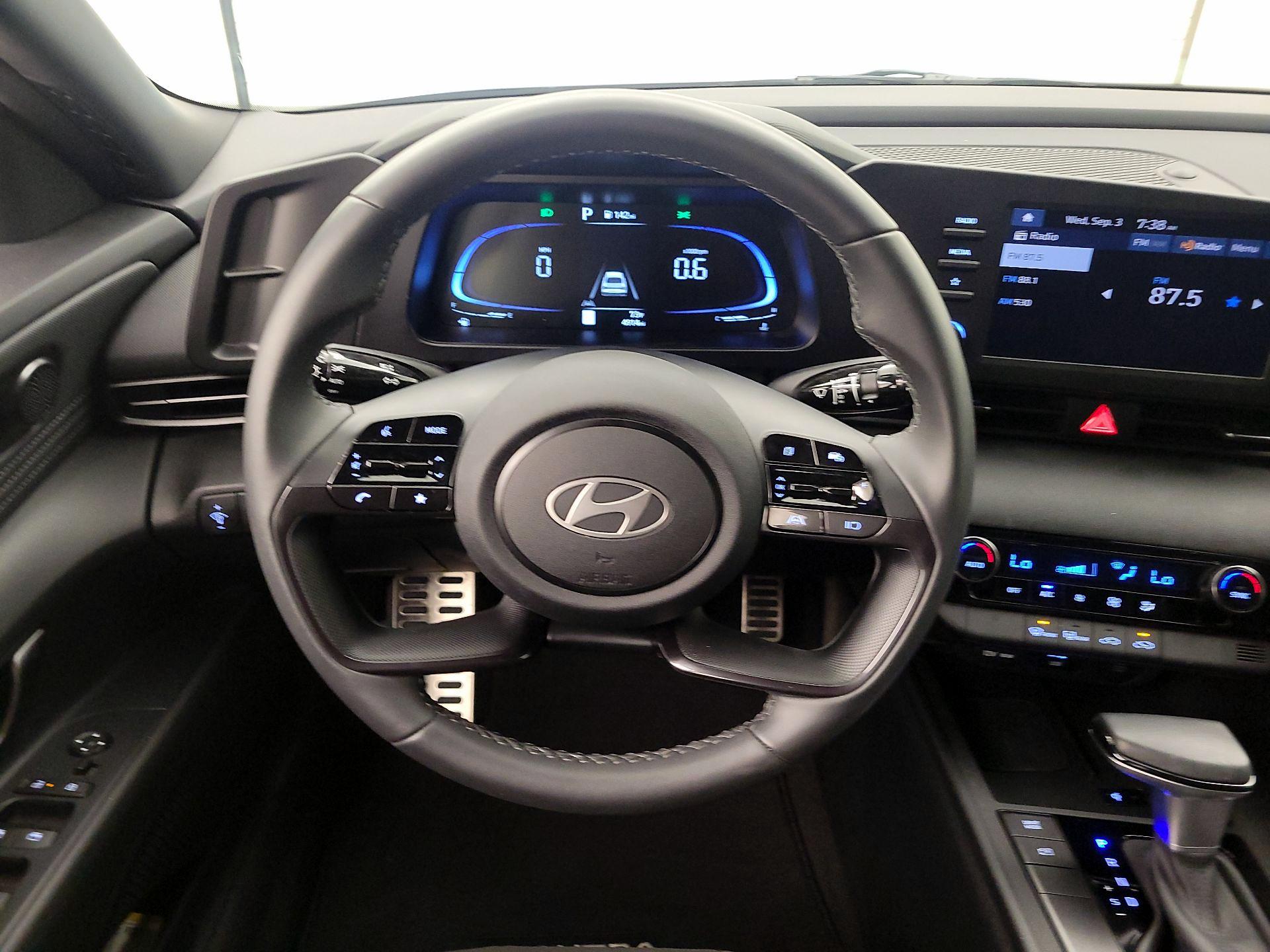 Thumbnail: 2025 Hyundai Elantra - 10