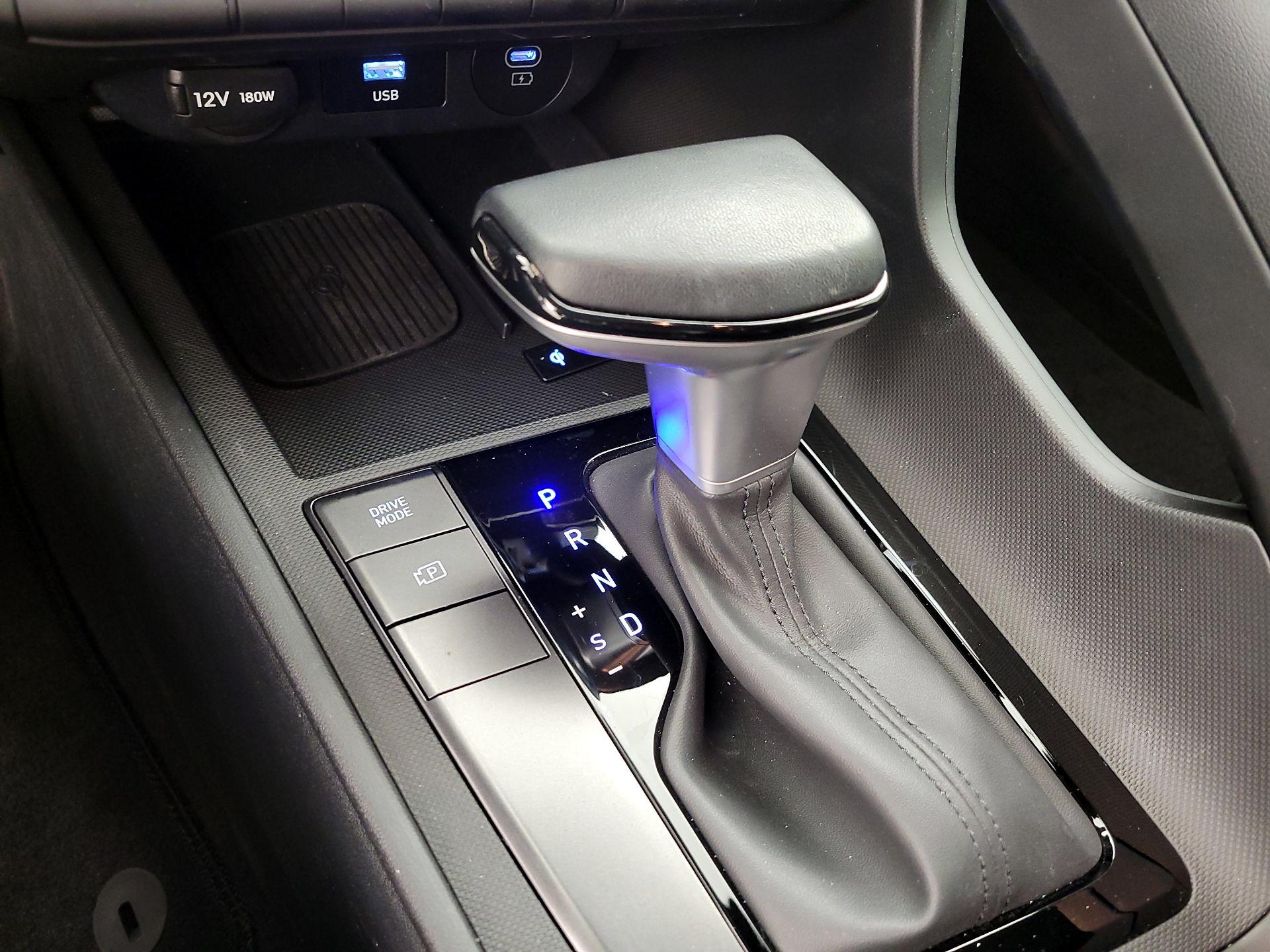 Thumbnail: 2025 Hyundai Elantra - 17