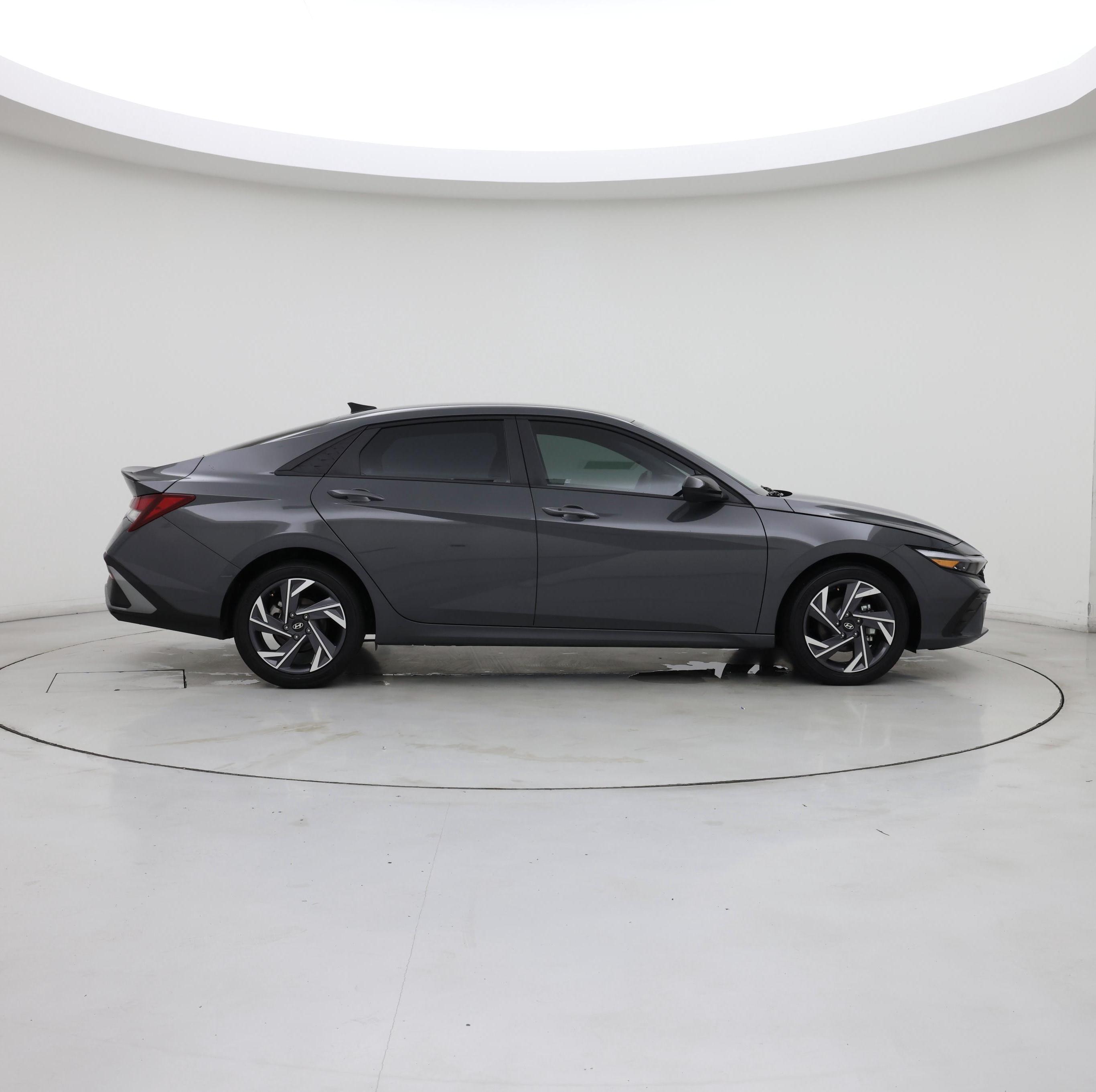 Thumbnail: 2025 Hyundai Elantra - 7