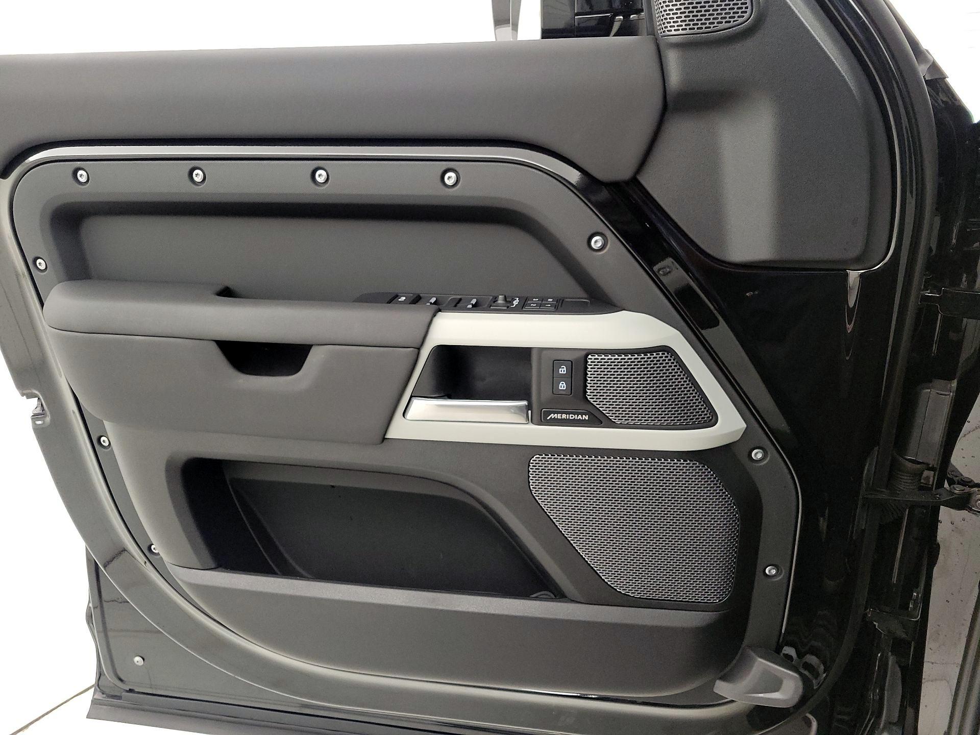 Thumbnail: 2024 Land Rover Defender - 12