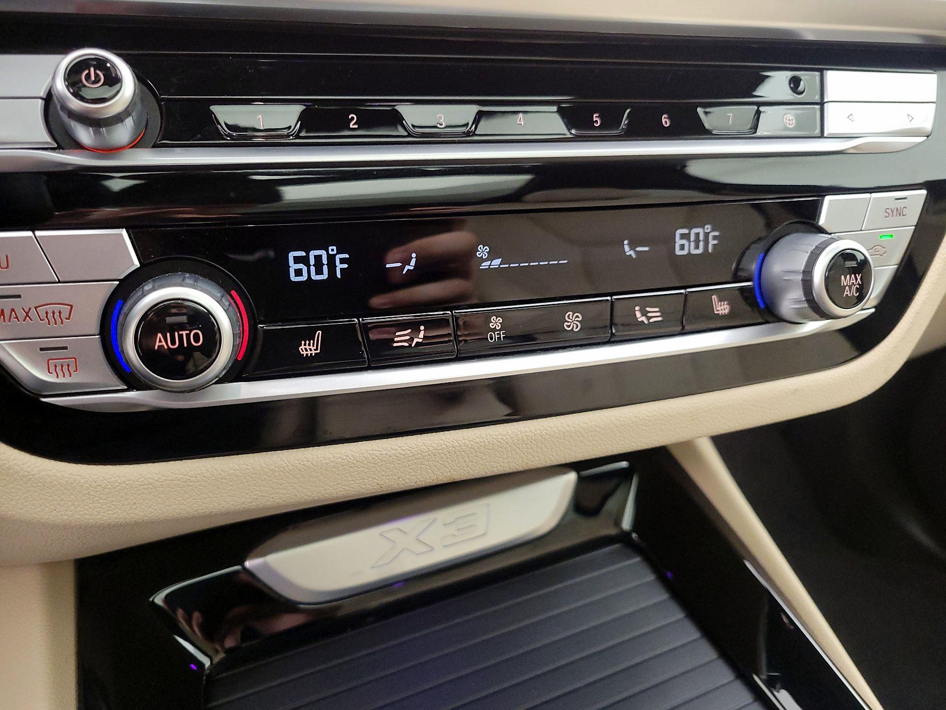 Thumbnail: 2021 BMW X3 - 17