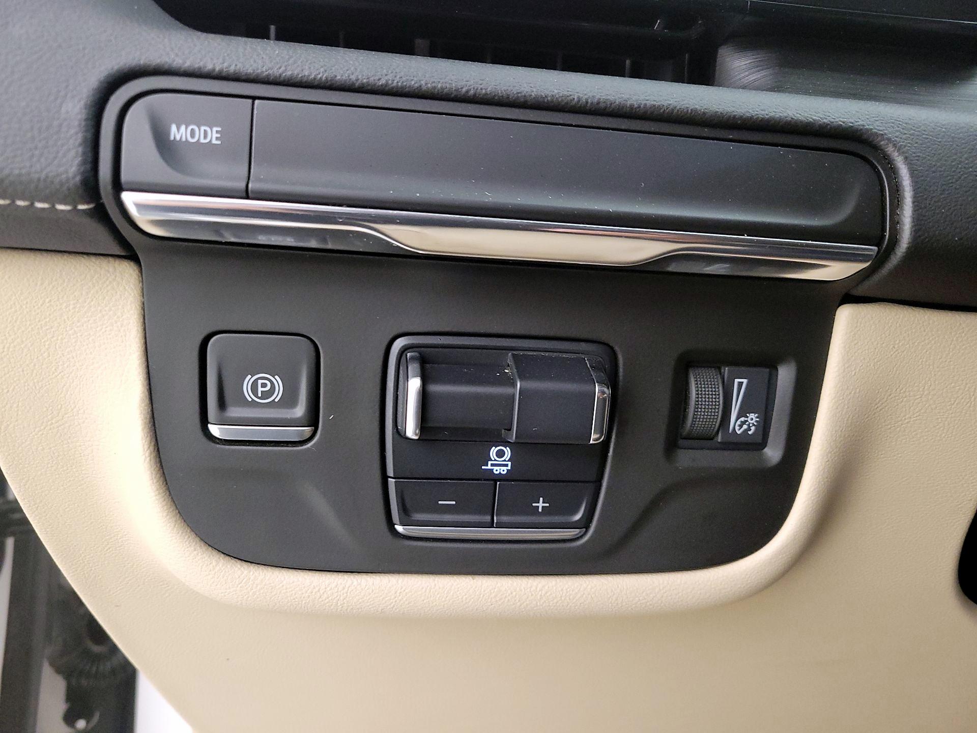 Thumbnail: 2021 Cadillac Escalade - 13