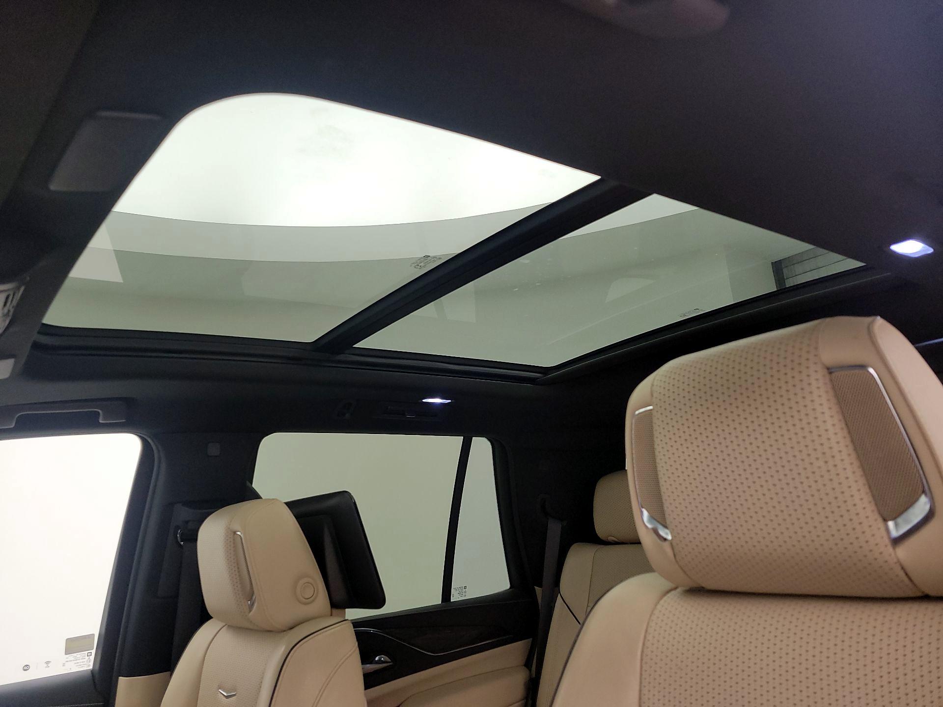 Thumbnail: 2021 Cadillac Escalade - 20