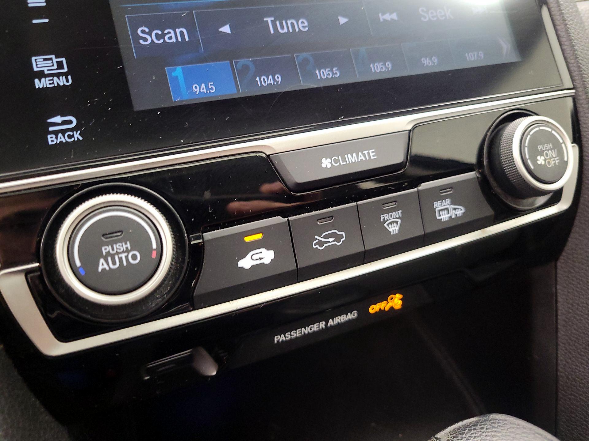 Thumbnail: 2018 Honda Civic - 16
