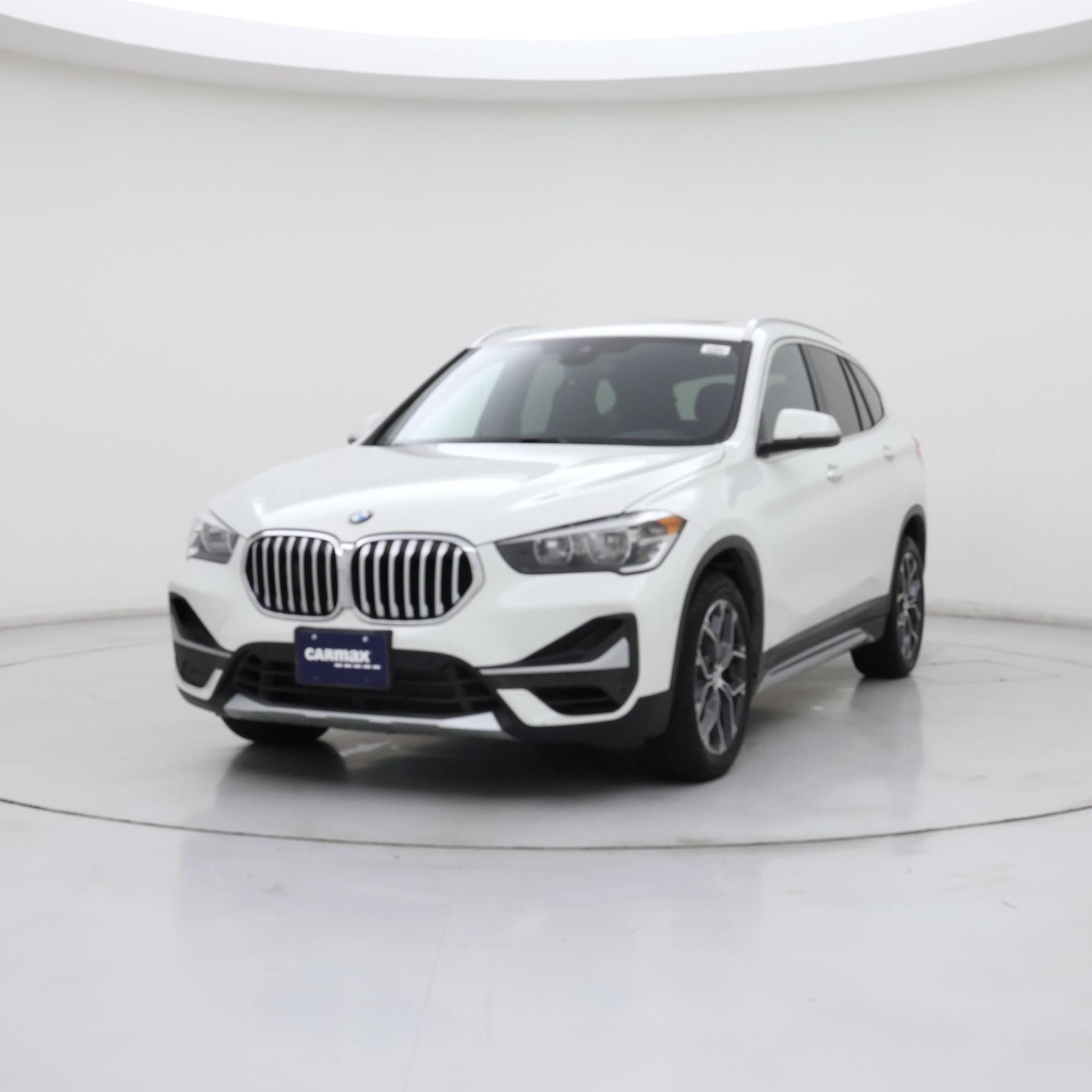Thumbnail: 2021 BMW X1 - 4