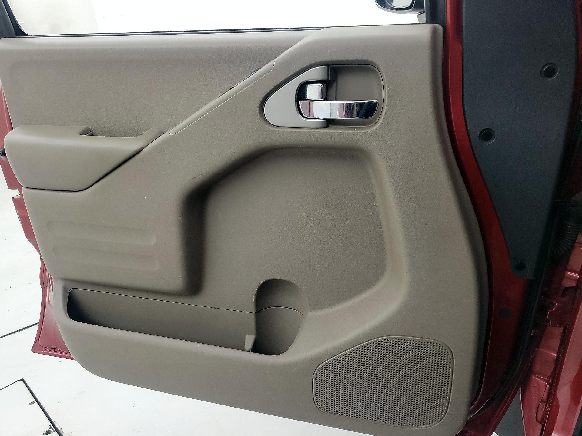 Thumbnail: 2018 Nissan Frontier - 12