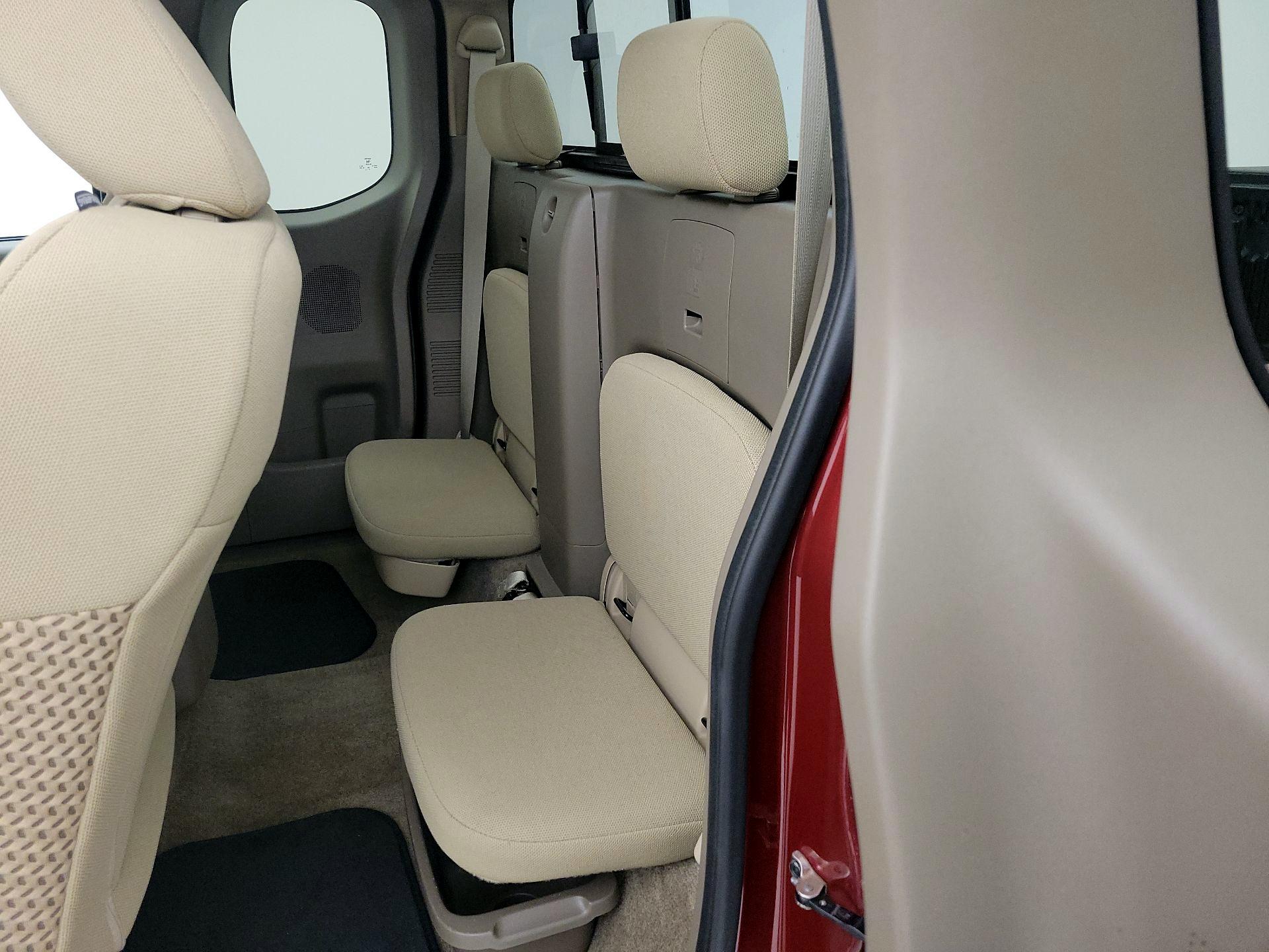 Thumbnail: 2018 Nissan Frontier - 19