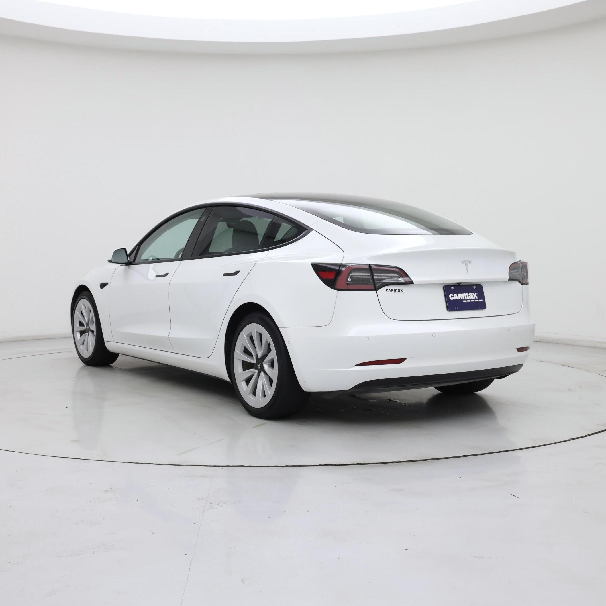 Thumbnail: 2021 Tesla Model 3 - 2