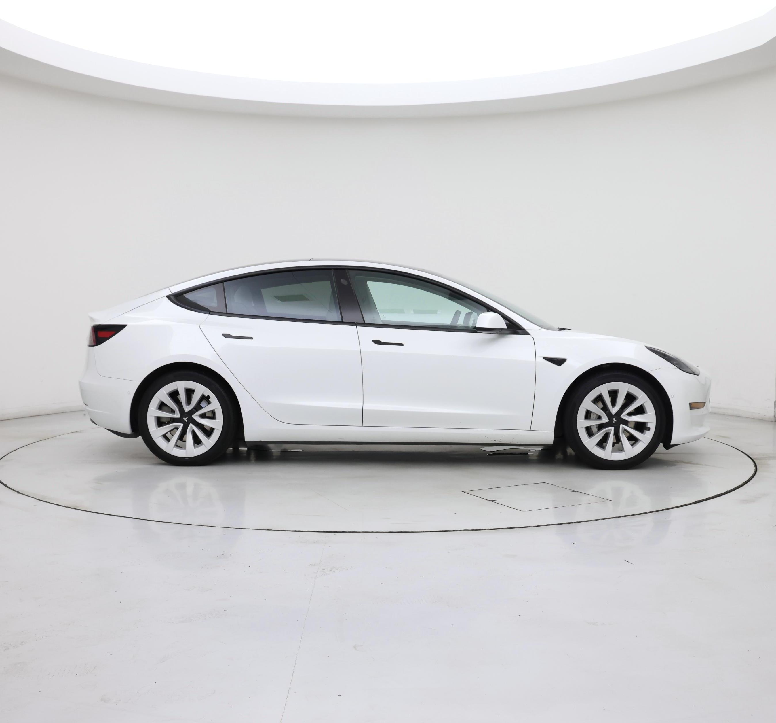 Thumbnail: 2021 Tesla Model 3 - 7