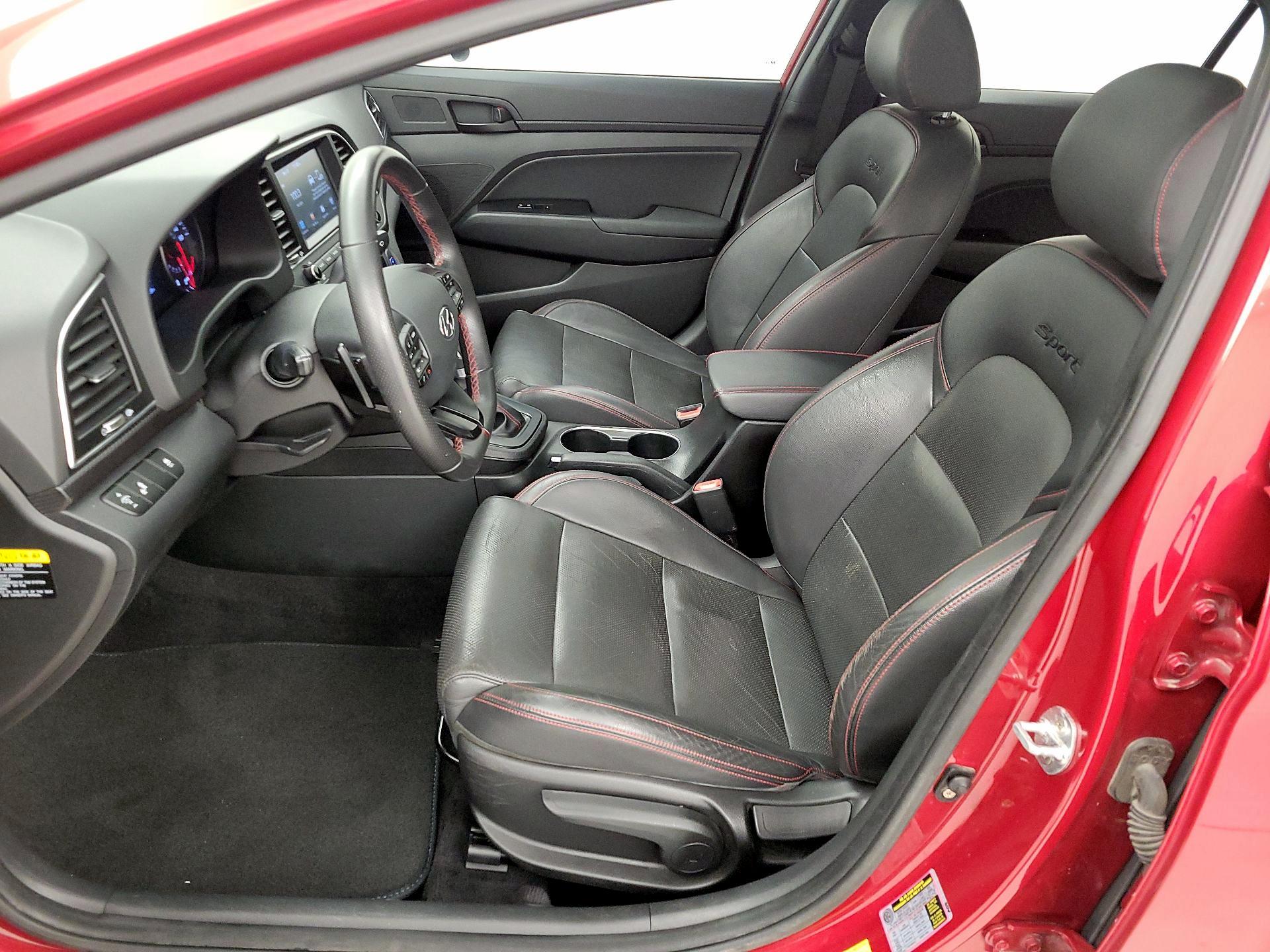 Thumbnail: 2018 Hyundai Elantra - 11