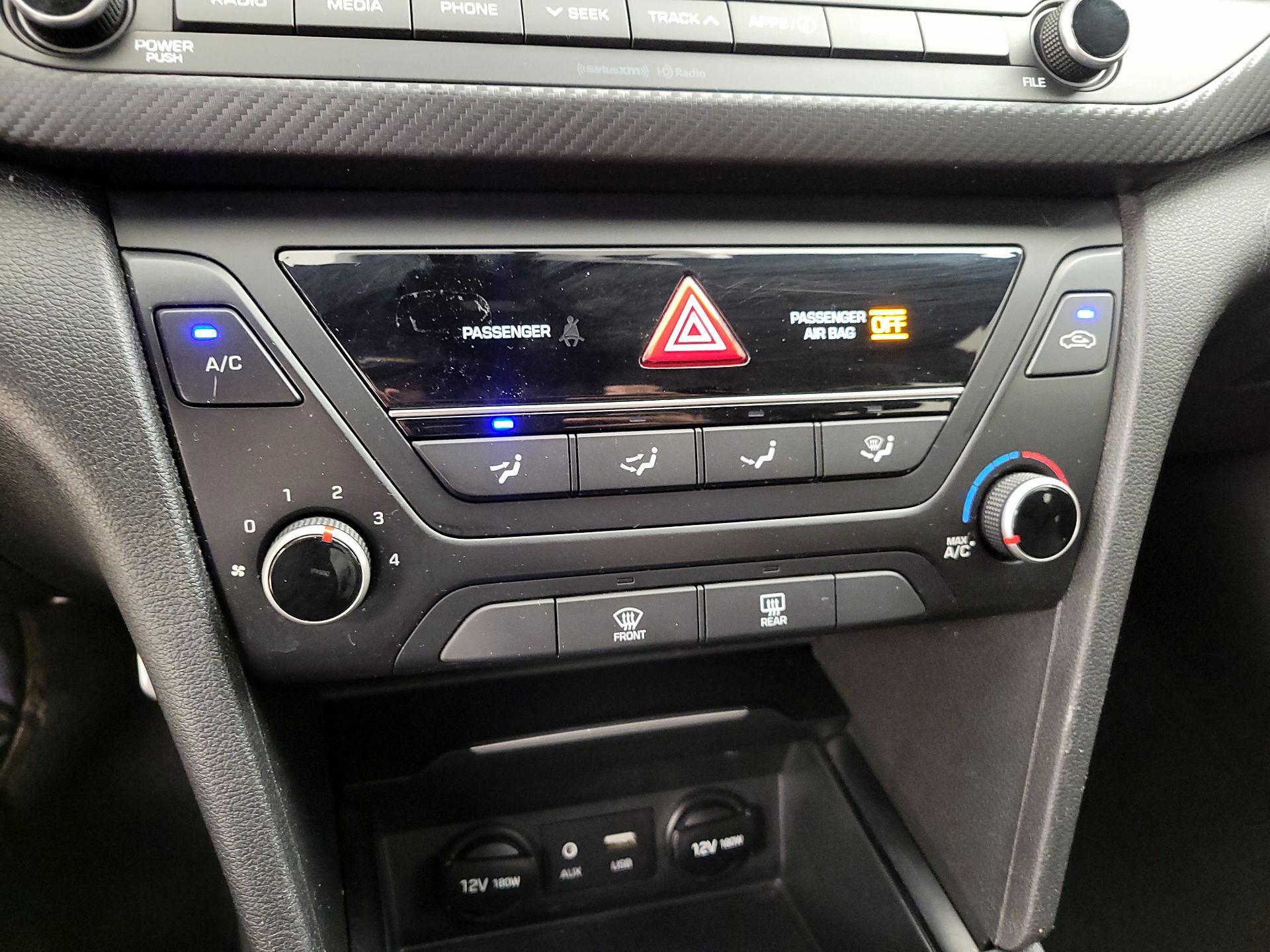 Thumbnail: 2018 Hyundai Elantra - 16